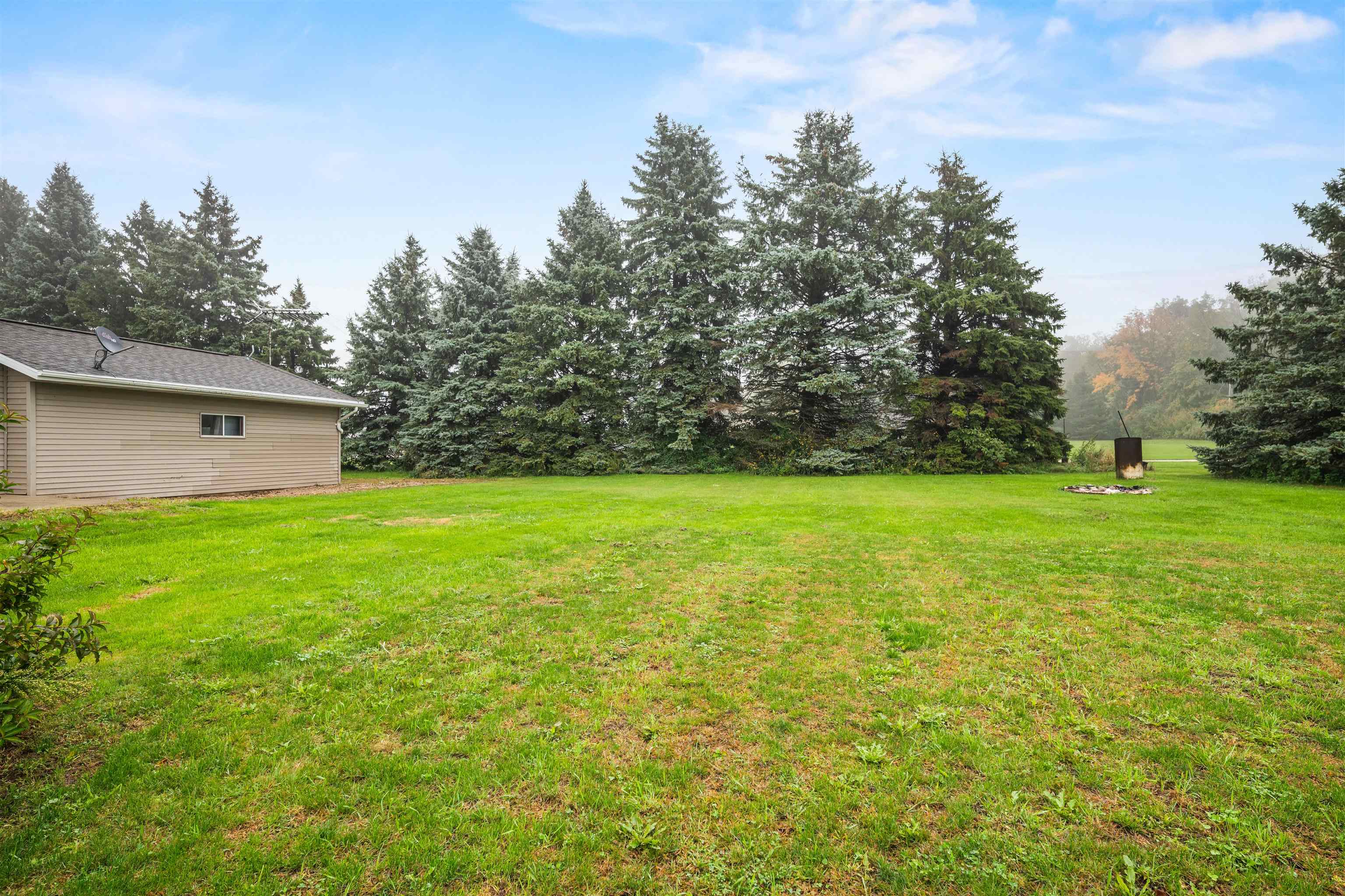 W 4841 W JEFFERSON Road