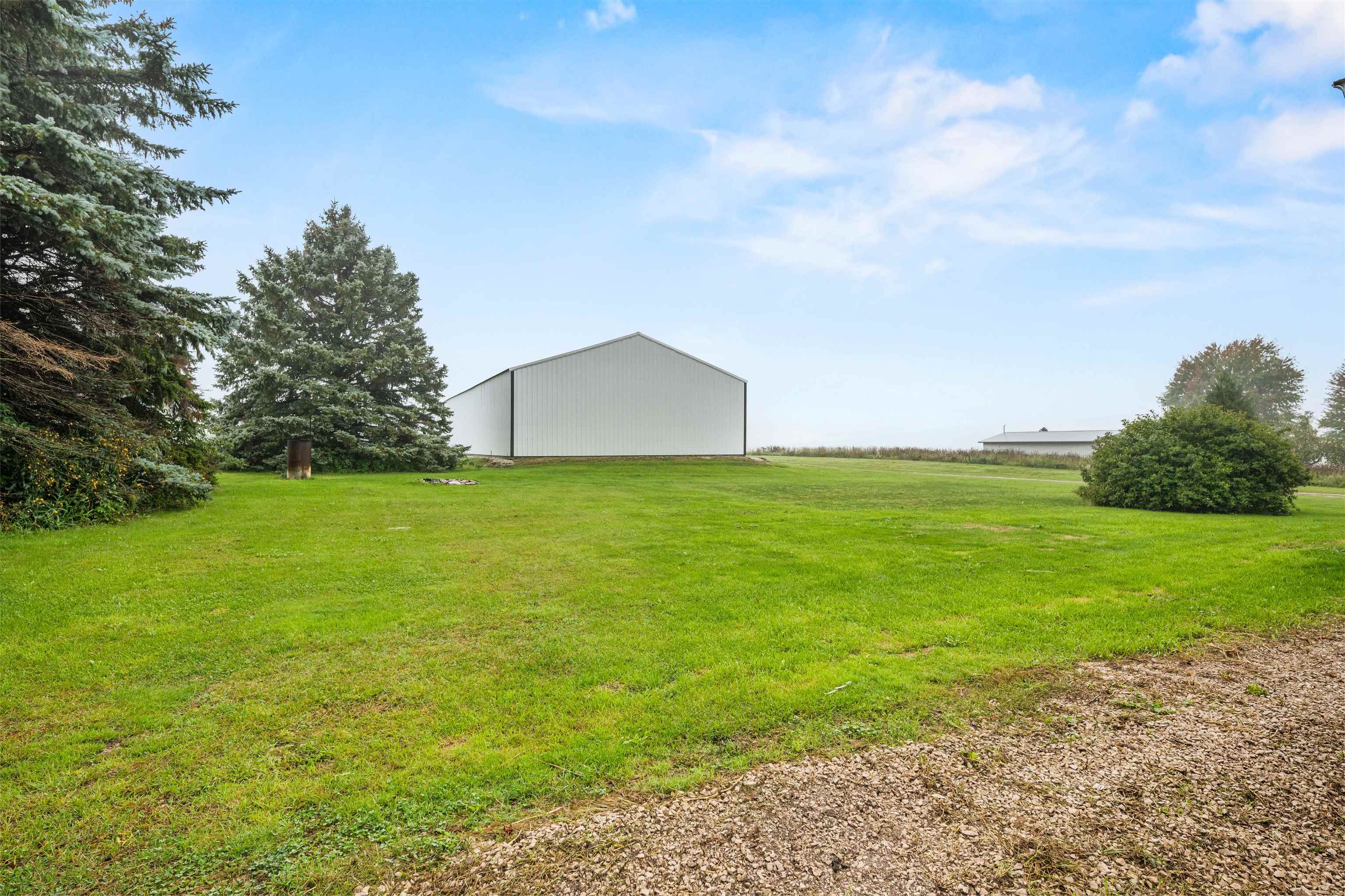 W 4841 W JEFFERSON Road