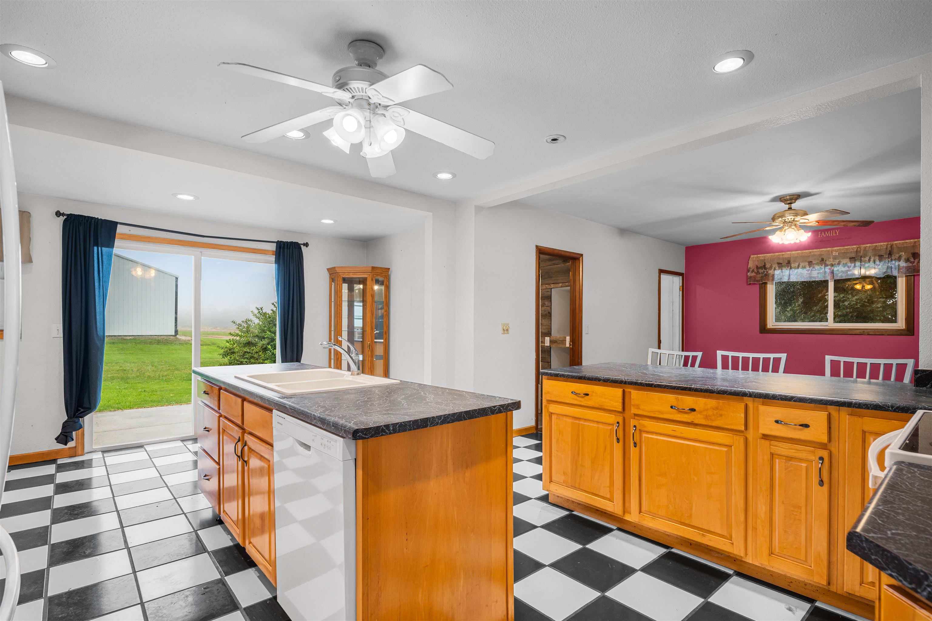 W 4841 W JEFFERSON Road
