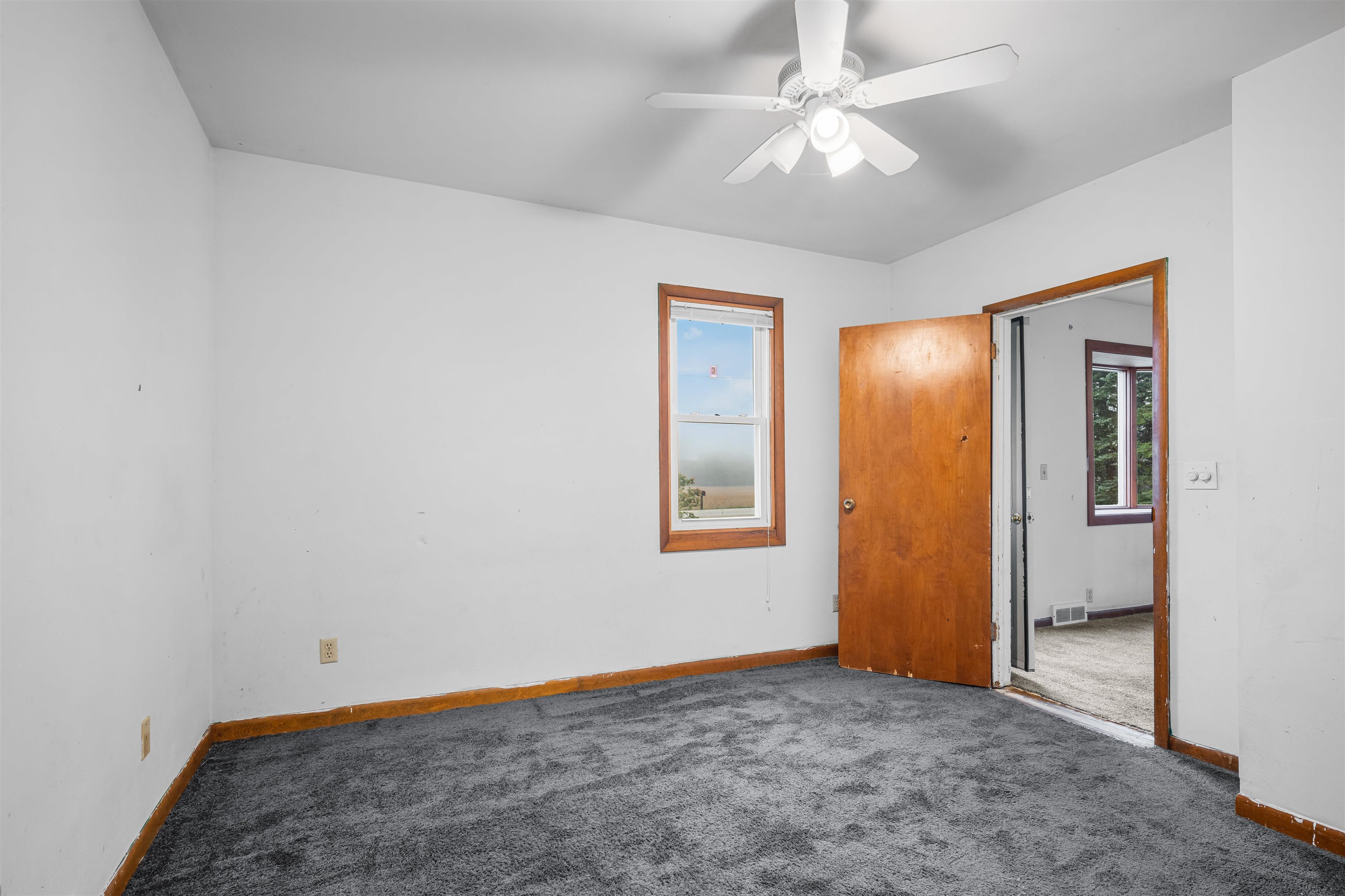 W 4841 W JEFFERSON Road
