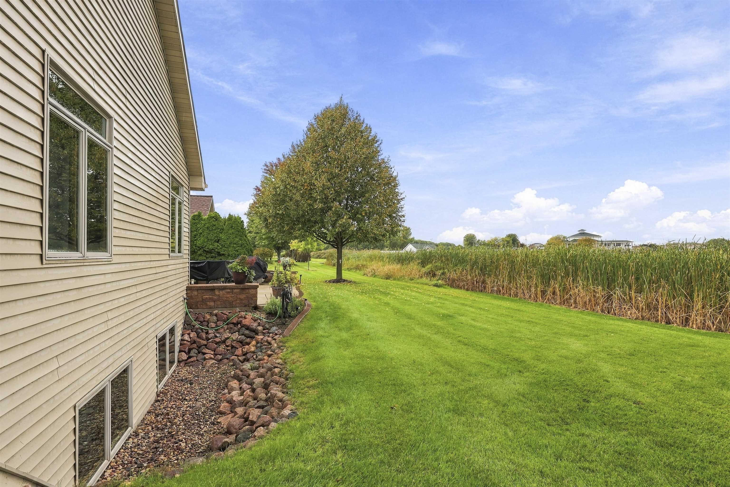180 GOLF COURSE Drive