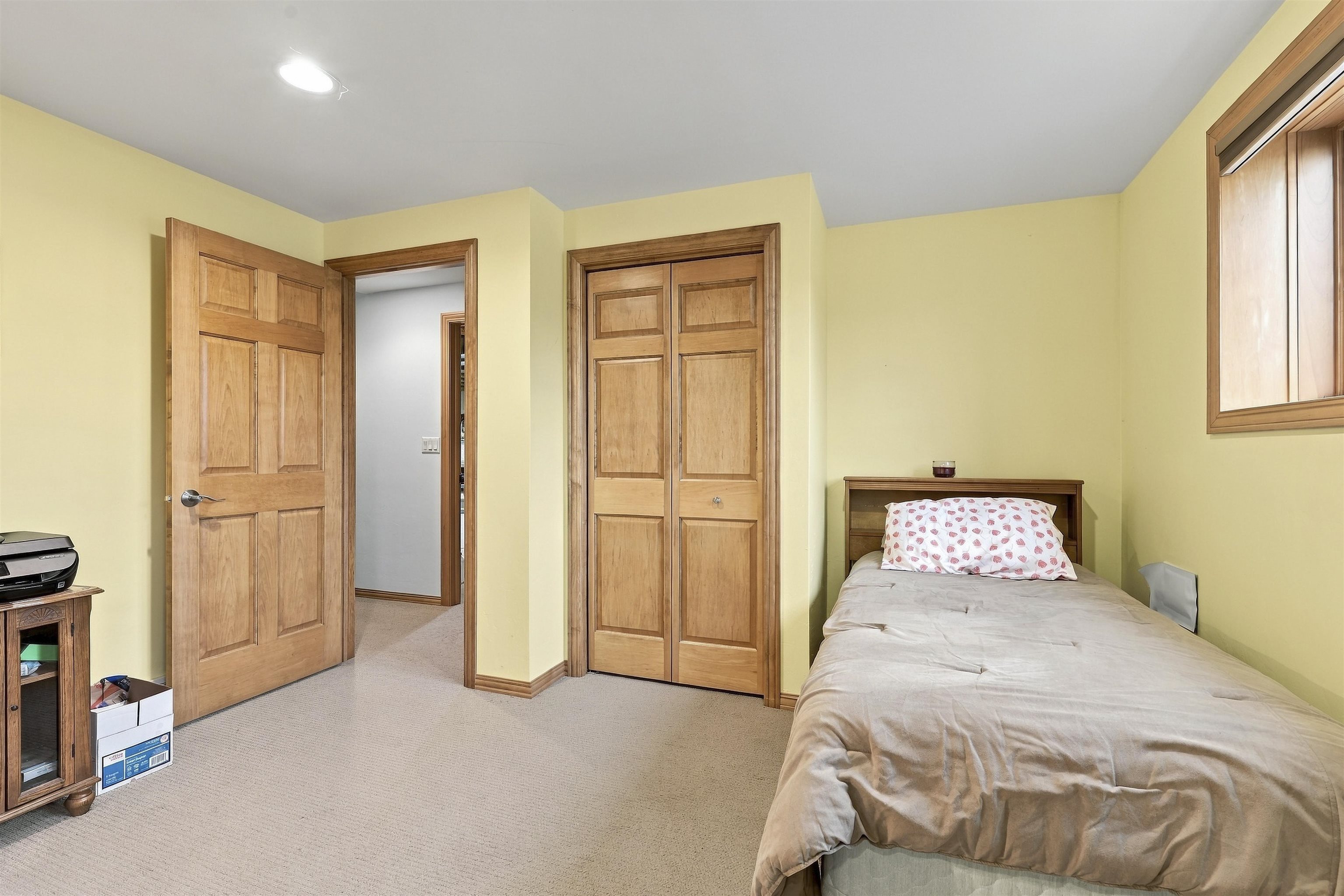 180 GOLF COURSE Drive