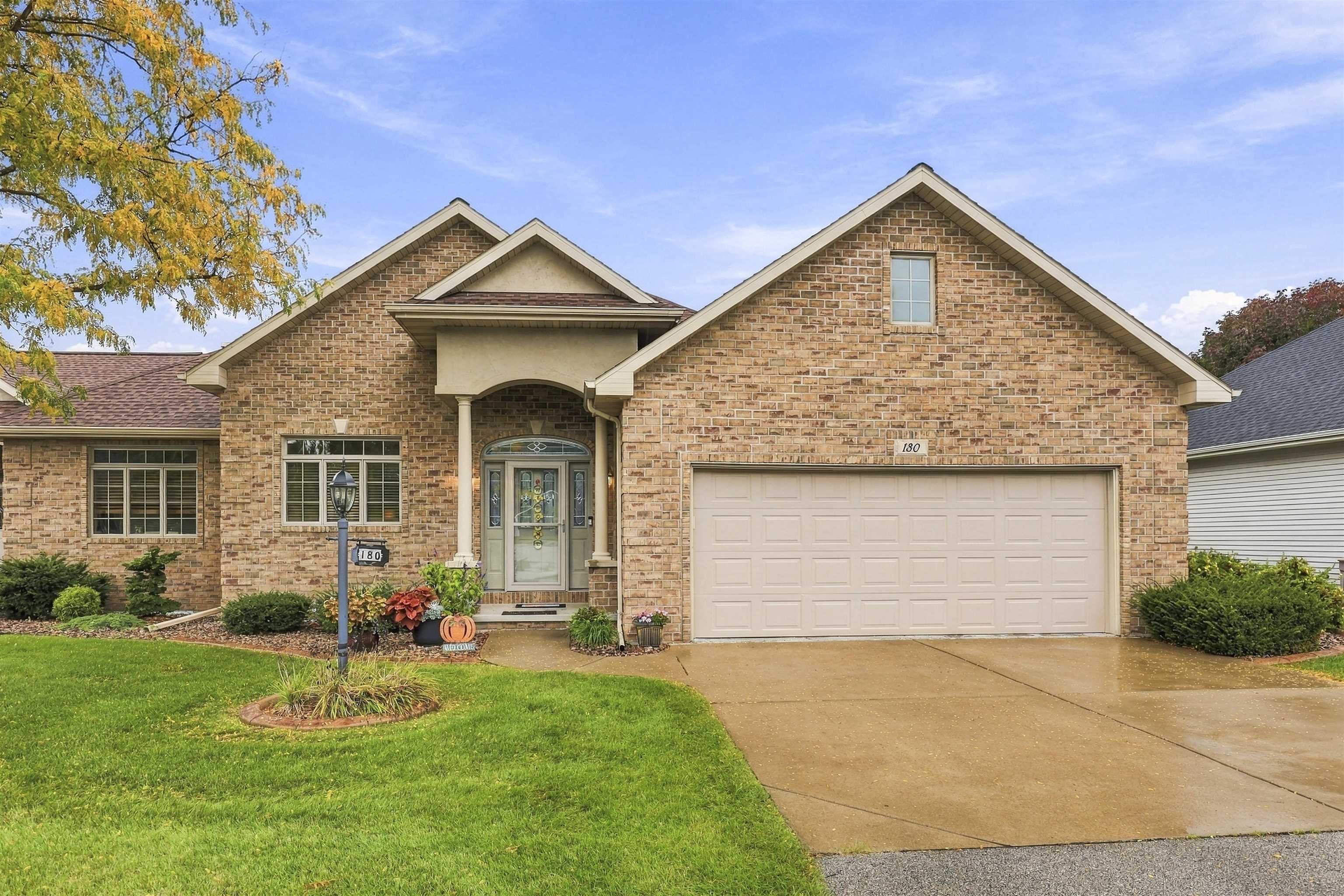 180 GOLF COURSE Drive