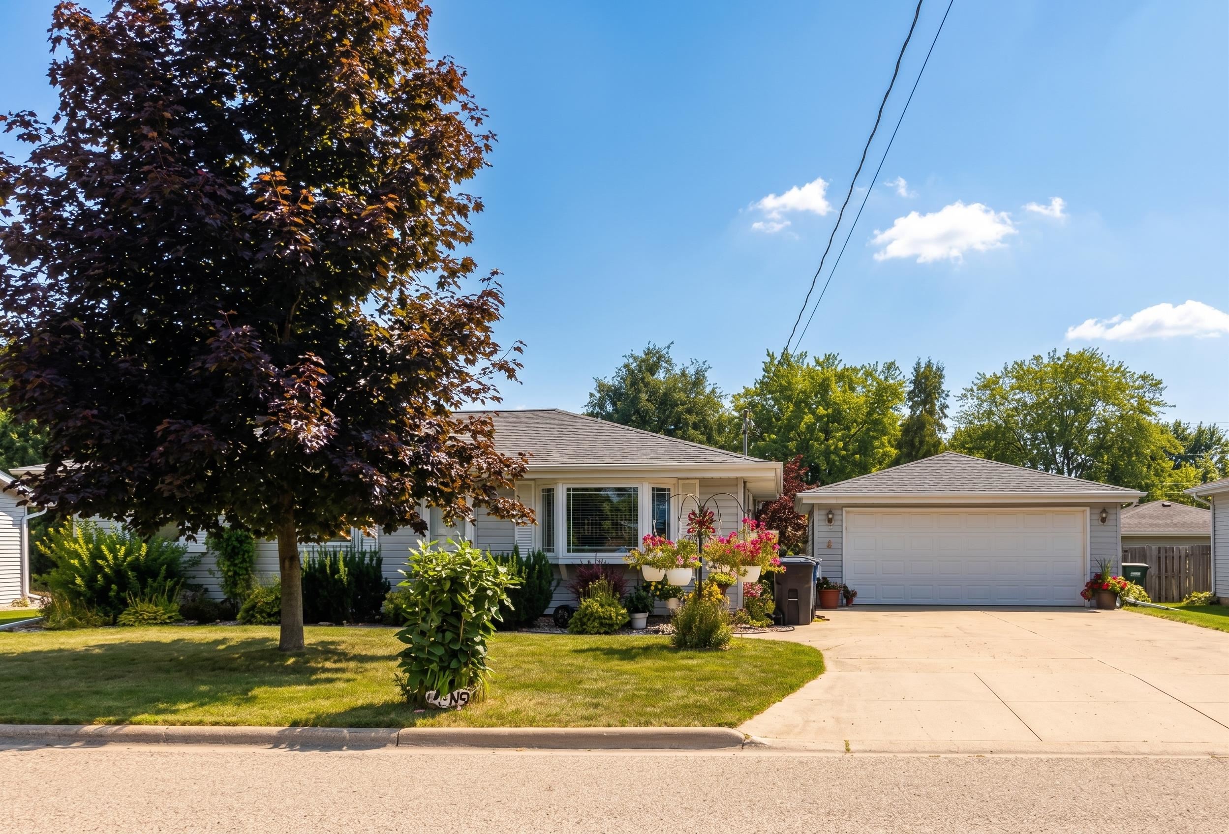N4131 GARVEY Avenue