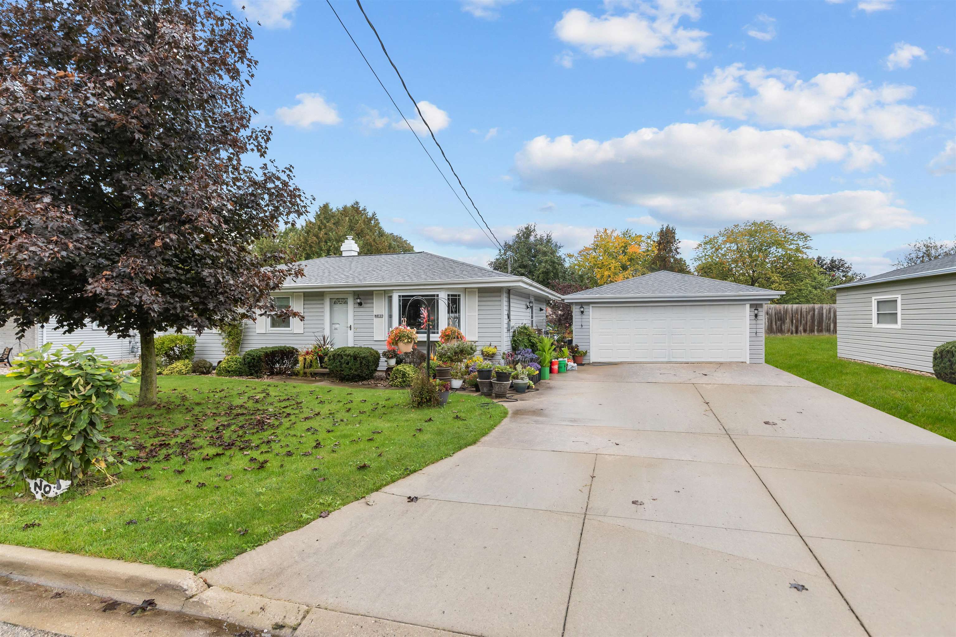 N4131 GARVEY Avenue