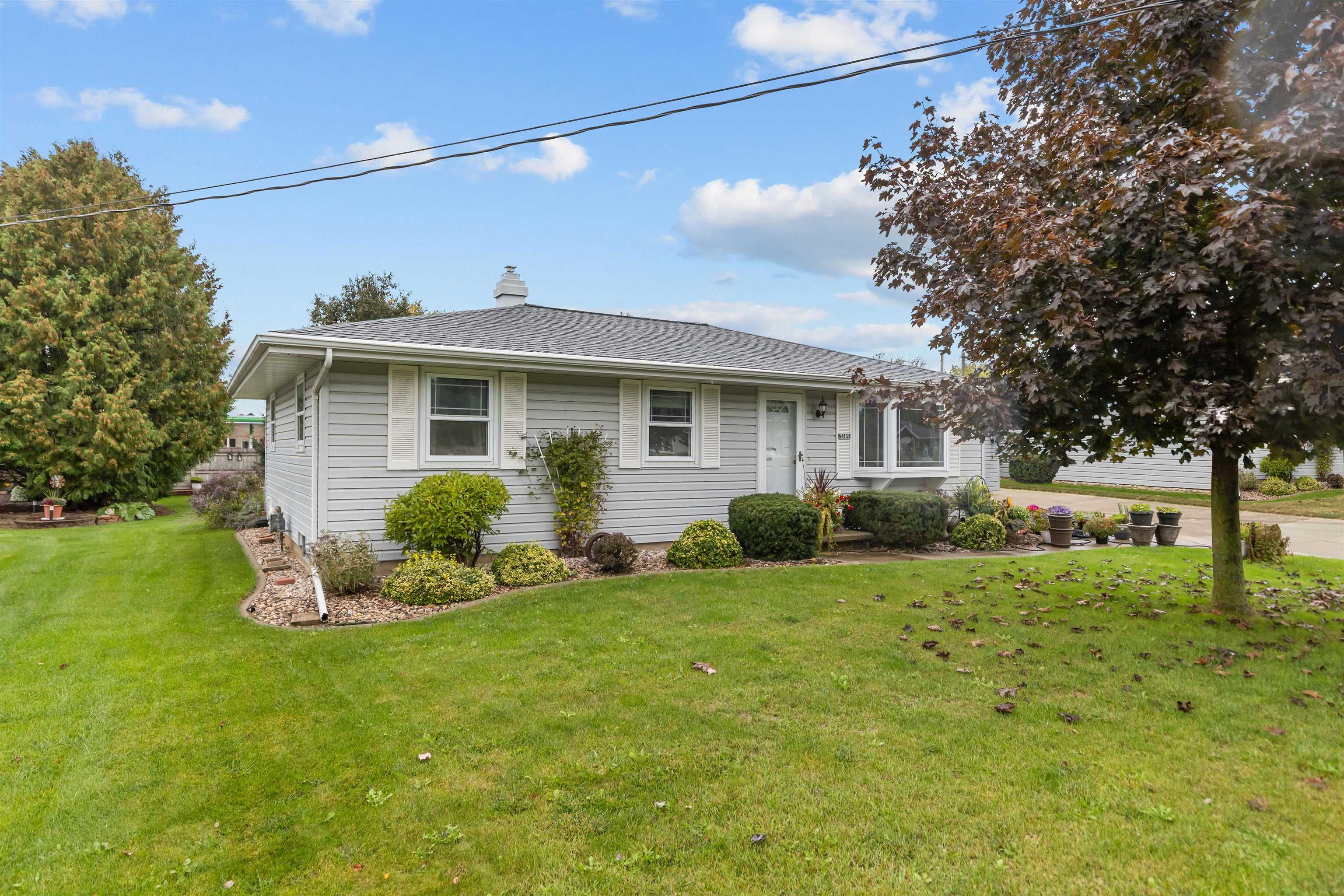 N4131 GARVEY Avenue