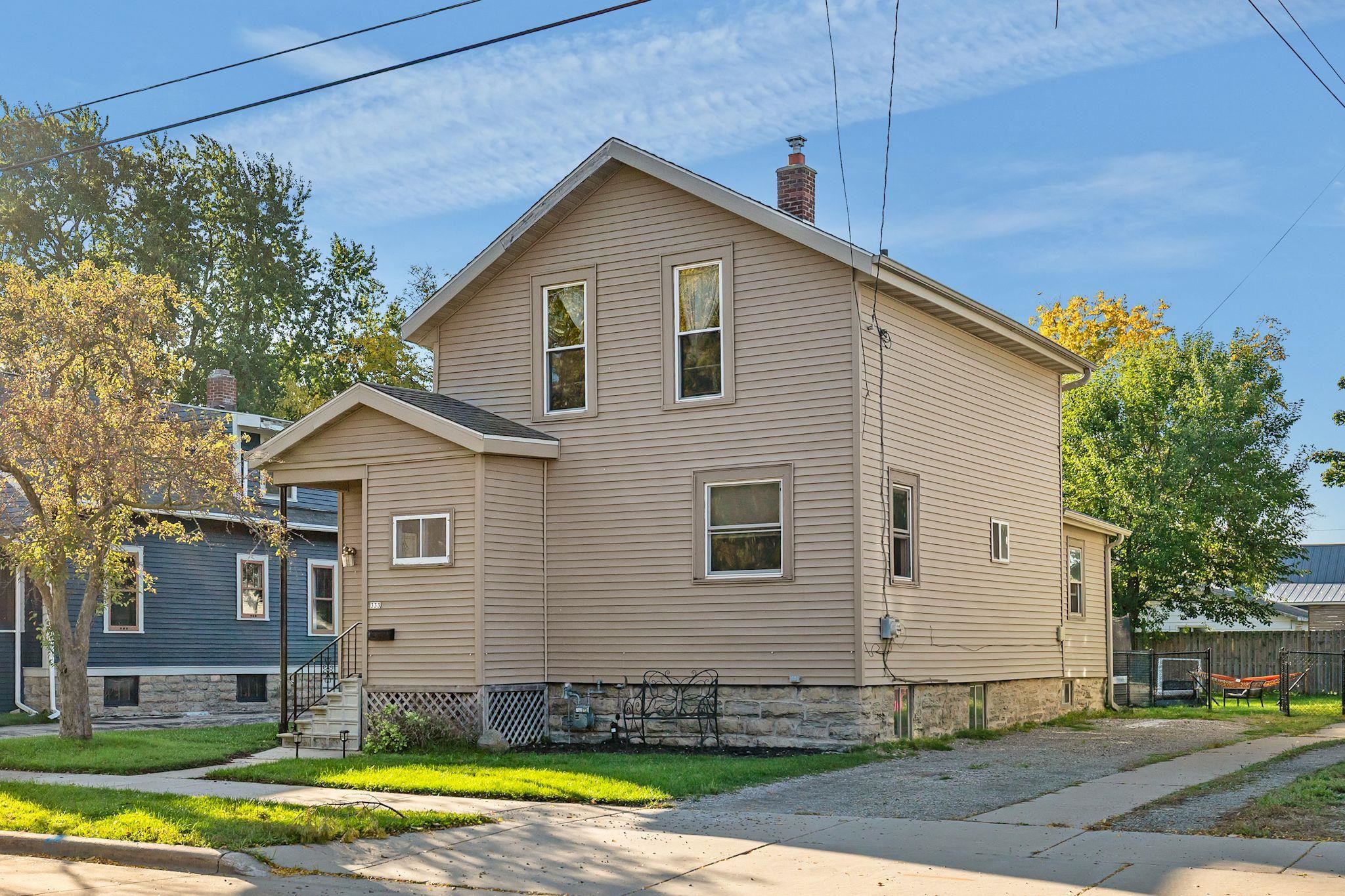 333 W 11TH Avenue