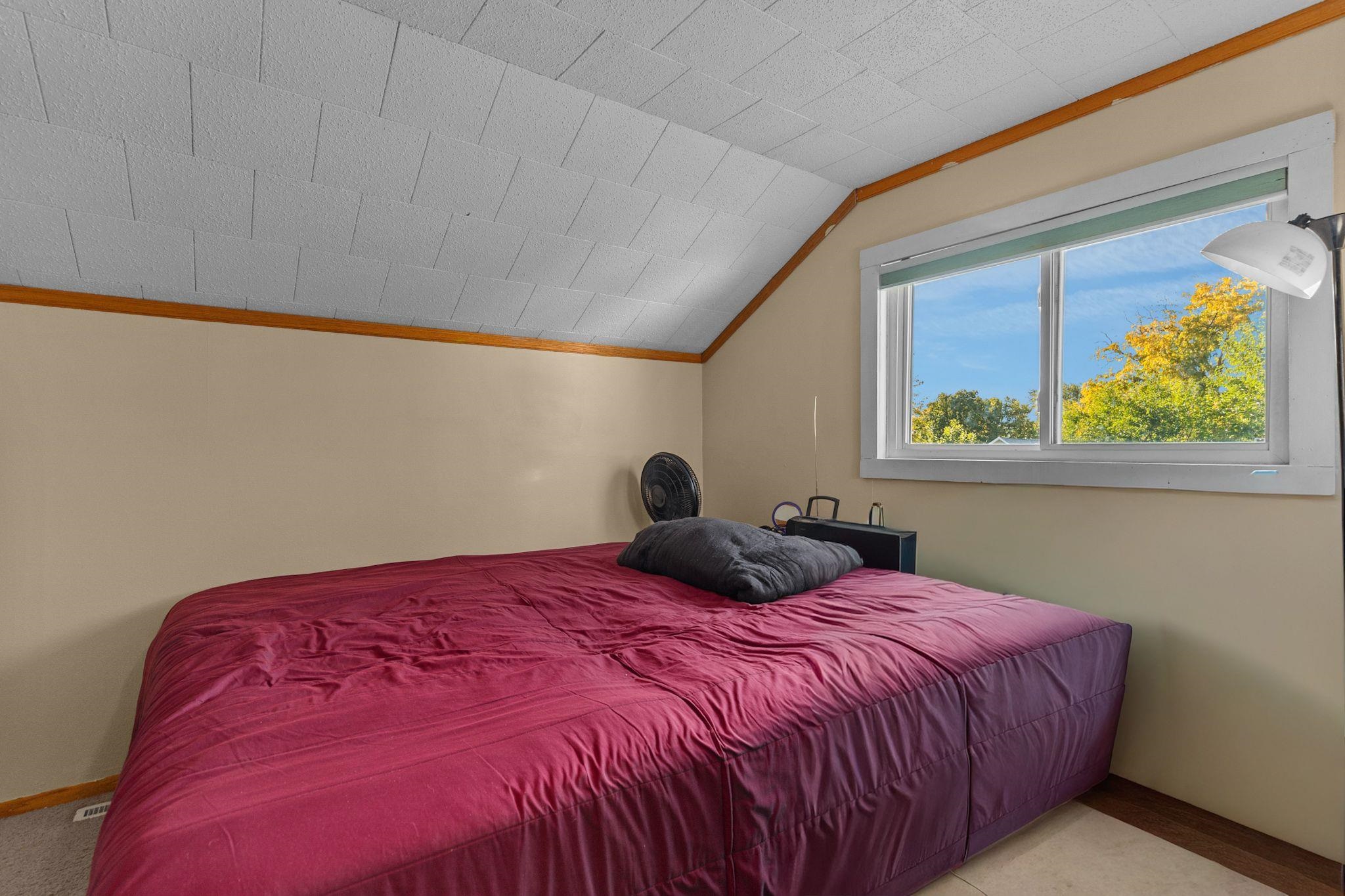 333 W 11TH Avenue