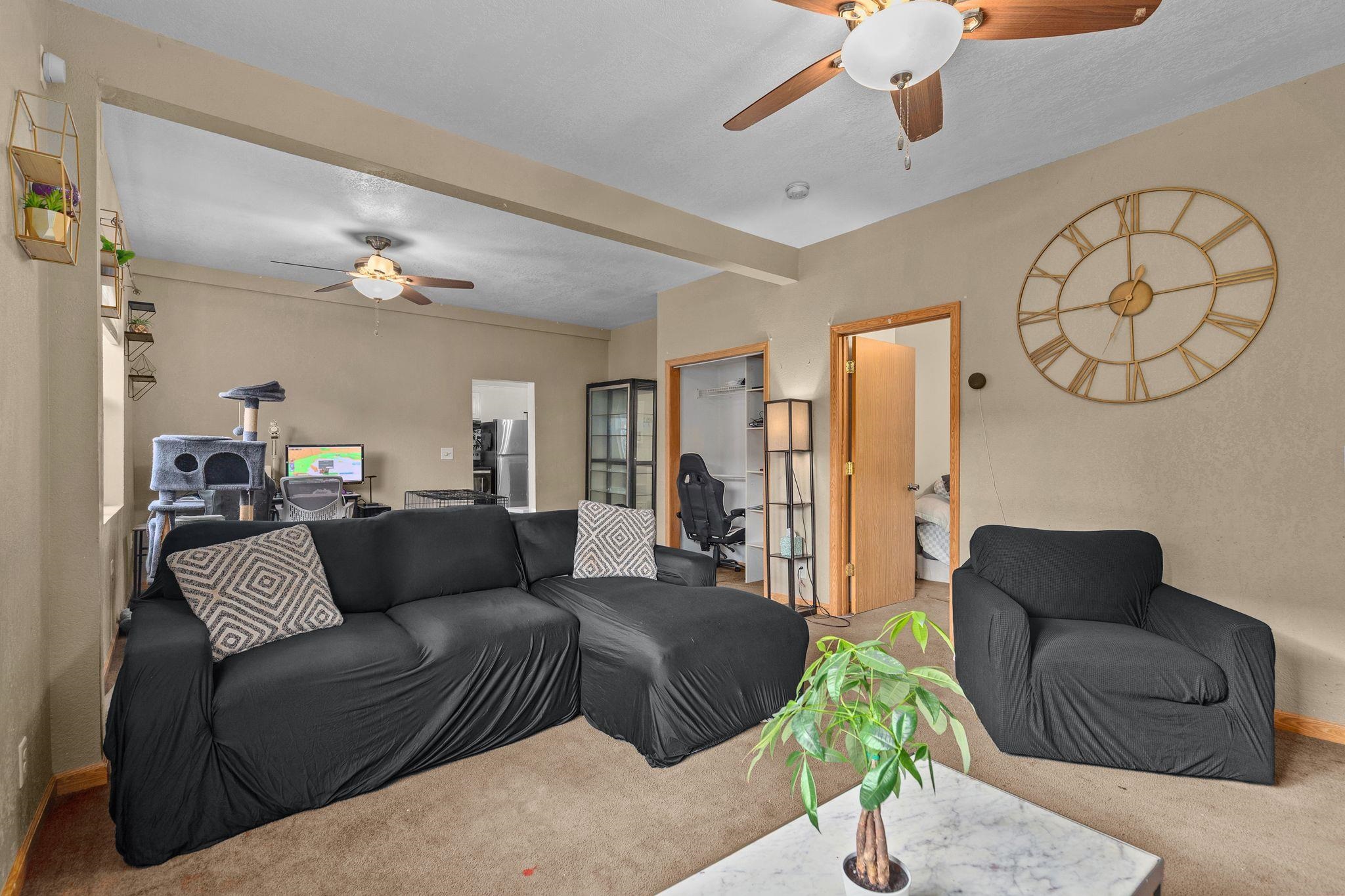 333 W 11TH Avenue