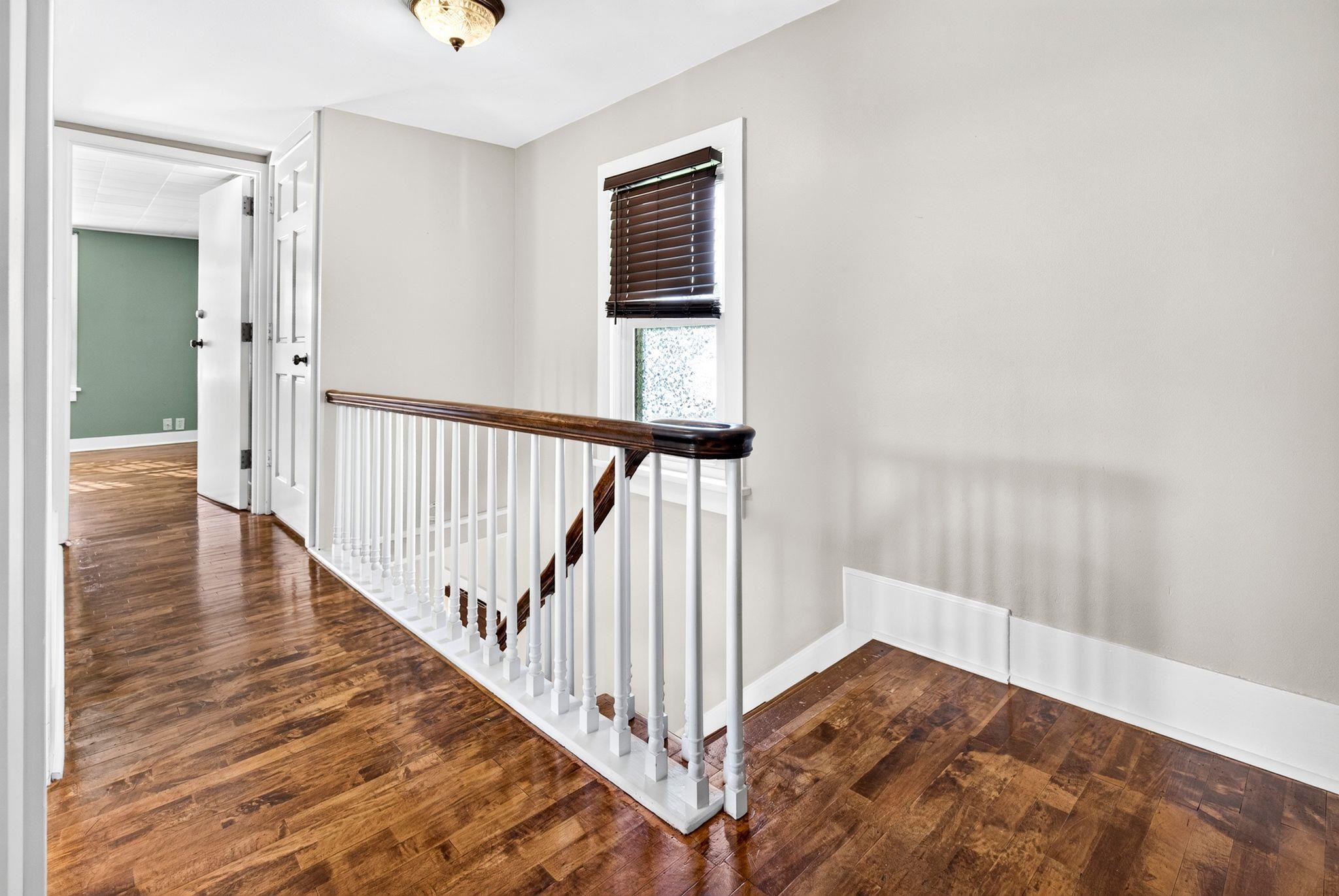210 W 16TH Avenue