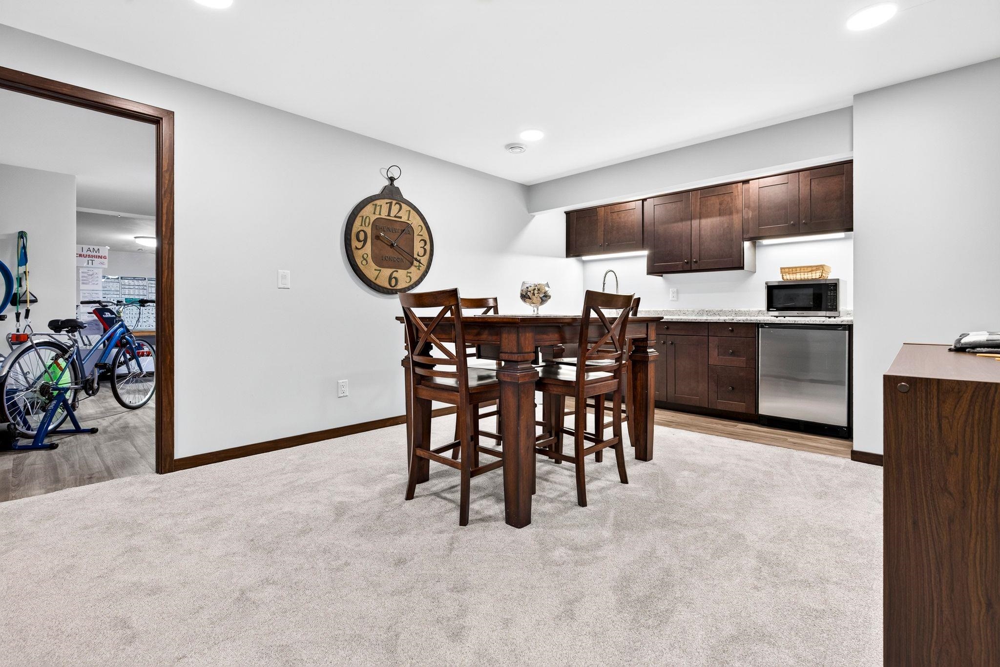2224 MADELYNN Lane