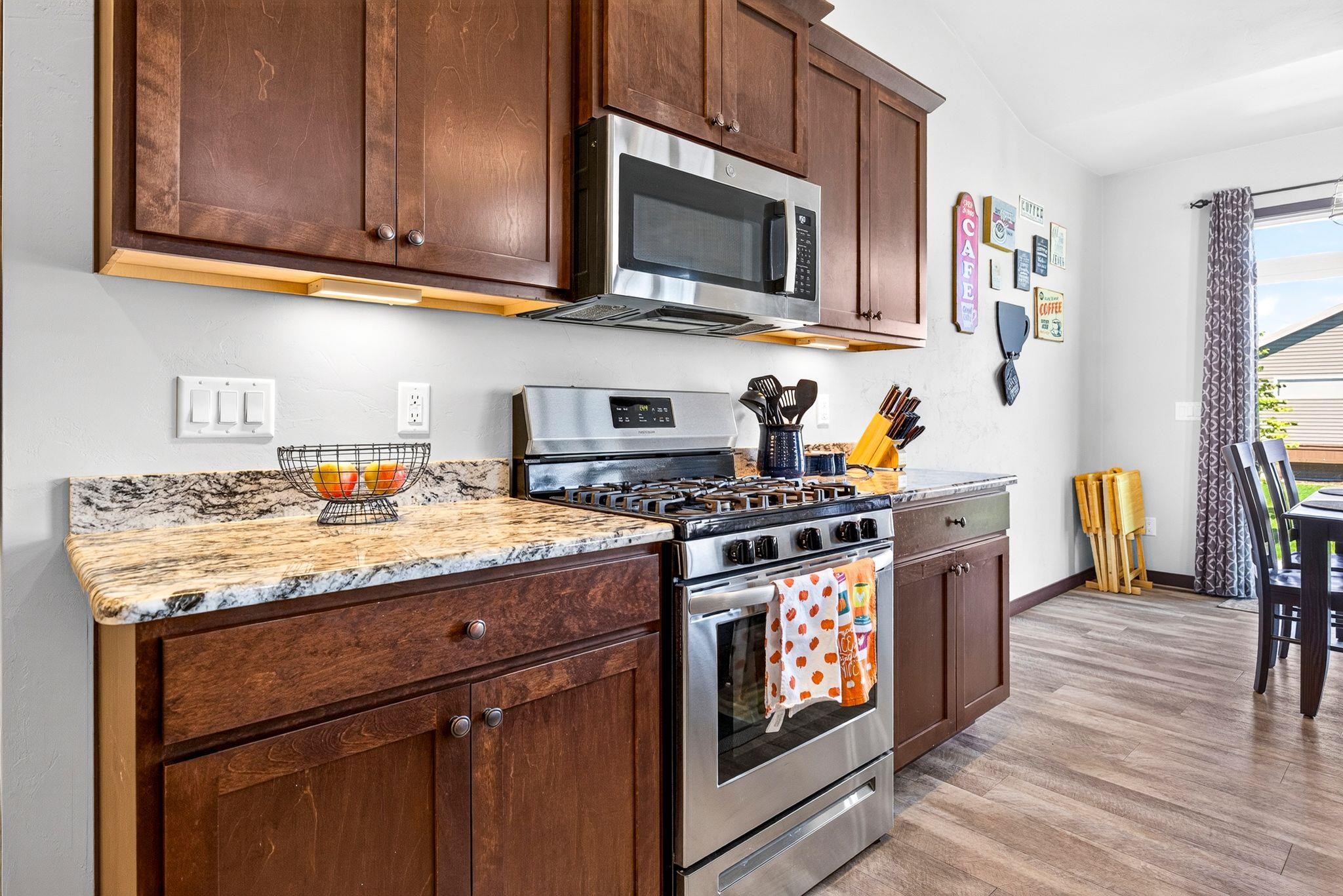 2224 MADELYNN Lane
