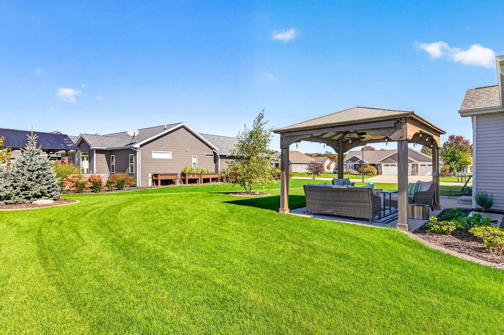 2224 MADELYNN Lane