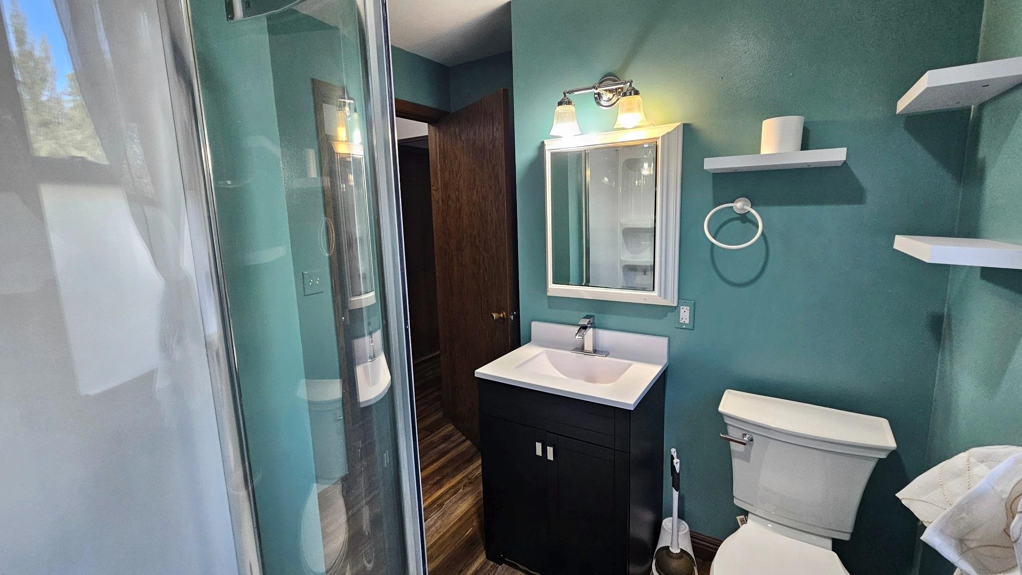 24 WEIMAR Court