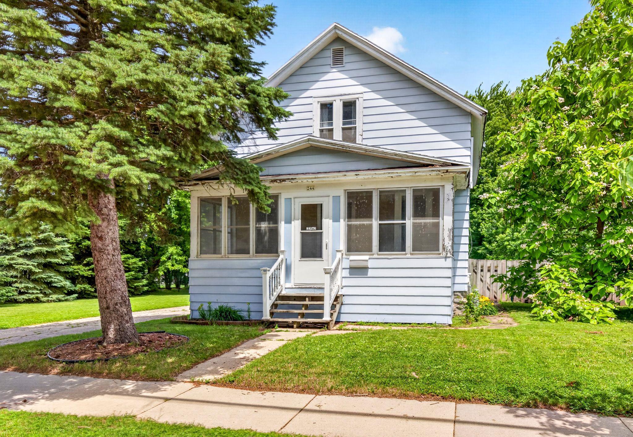 244 W 19TH Avenue