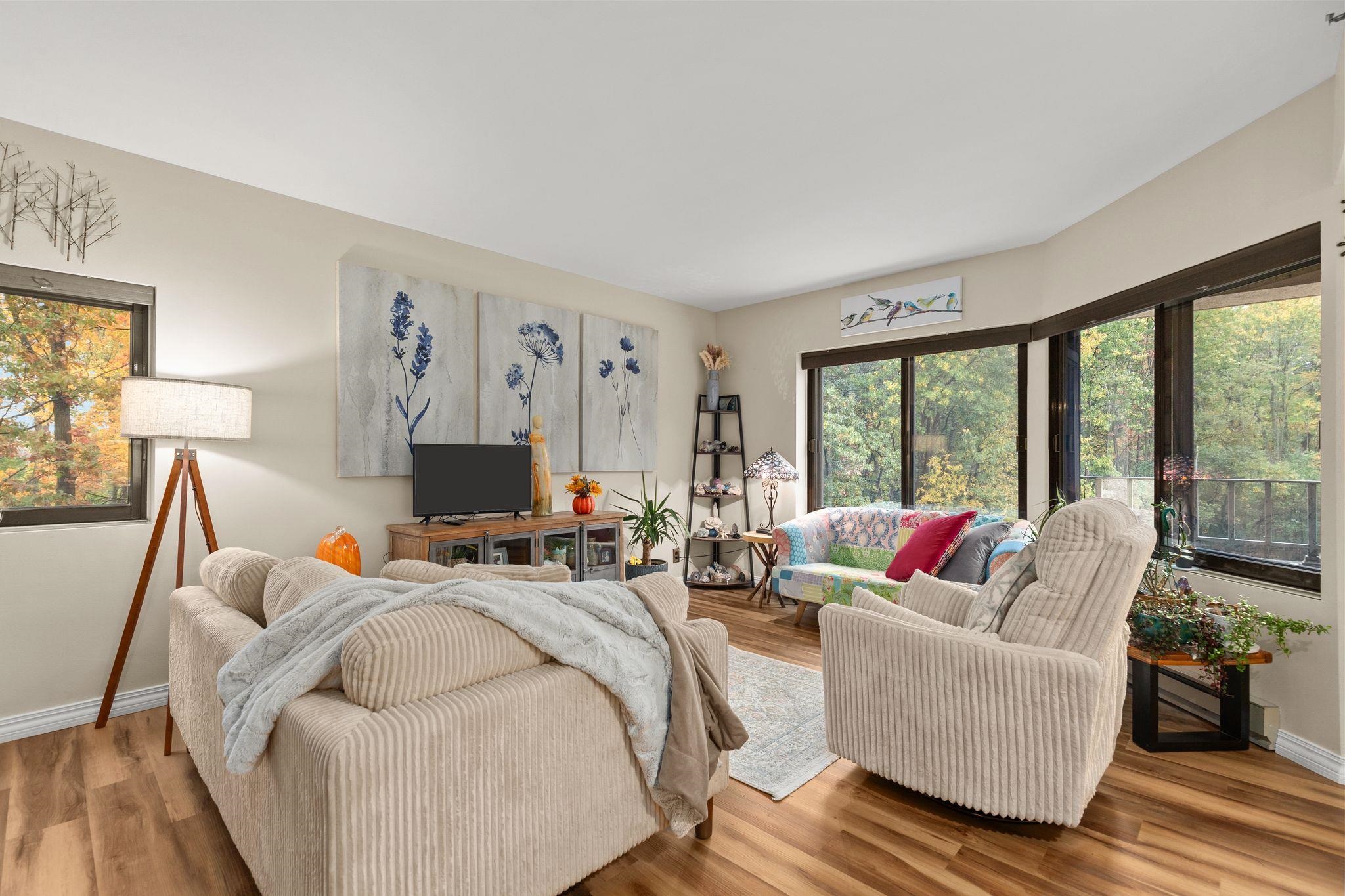 2631 NORTHERN Road Unit: 230
