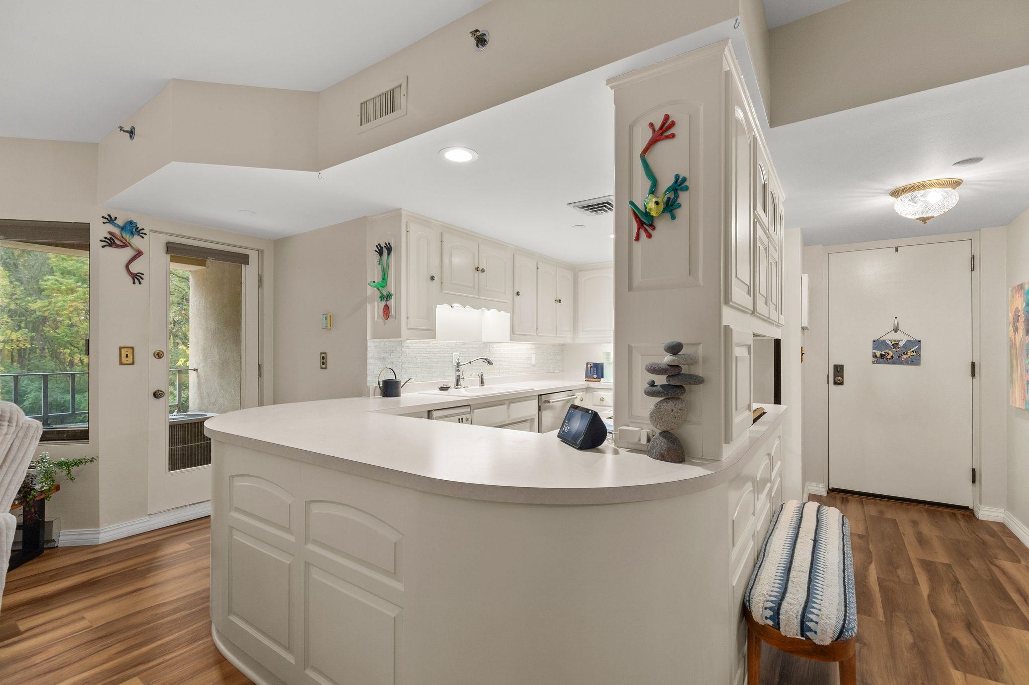 2631 NORTHERN Road Unit: 230