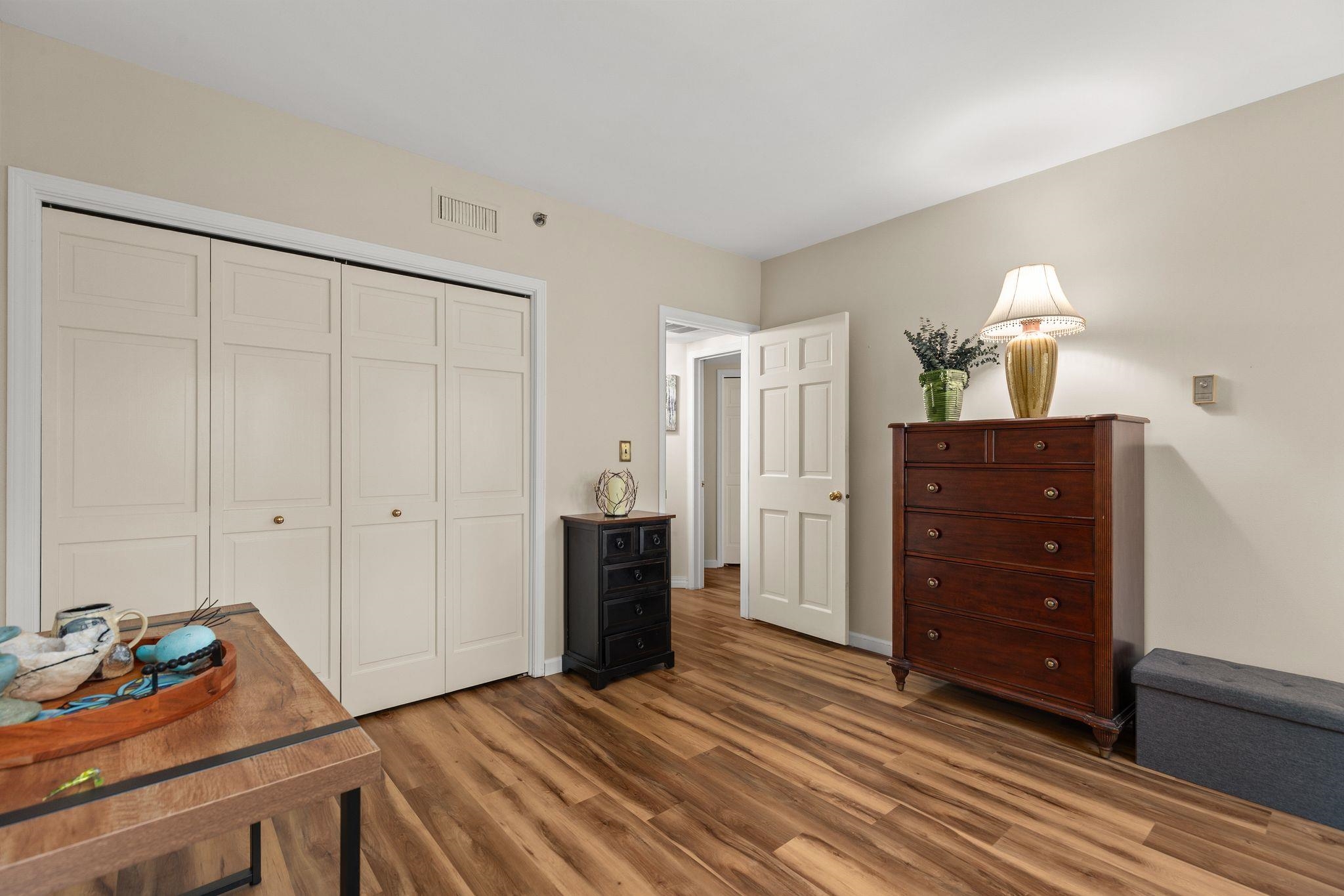 2631 NORTHERN Road Unit: 230