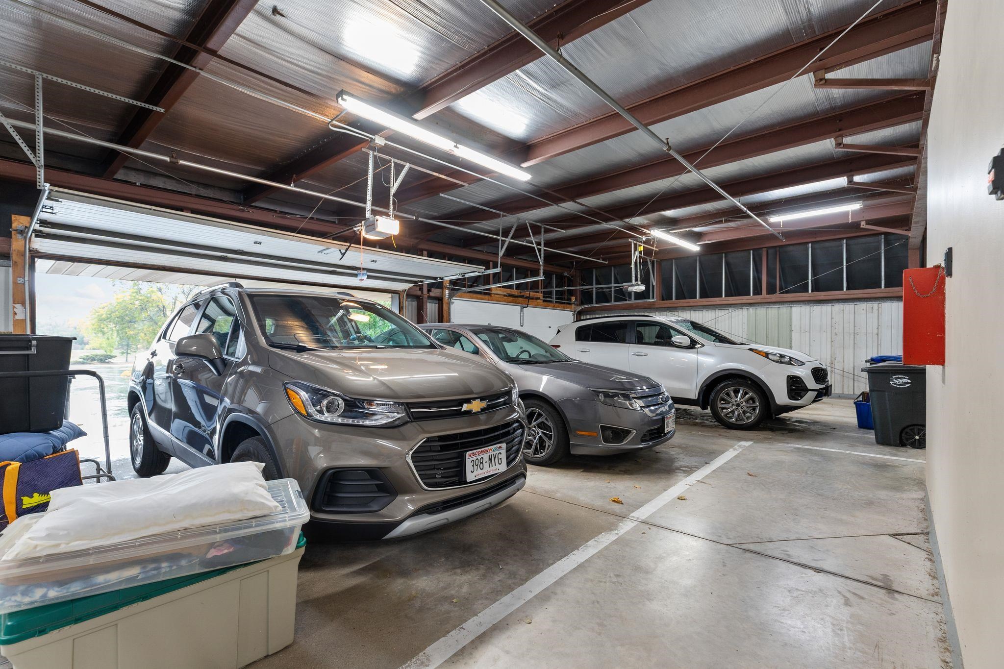 2631 NORTHERN Road Unit: 230