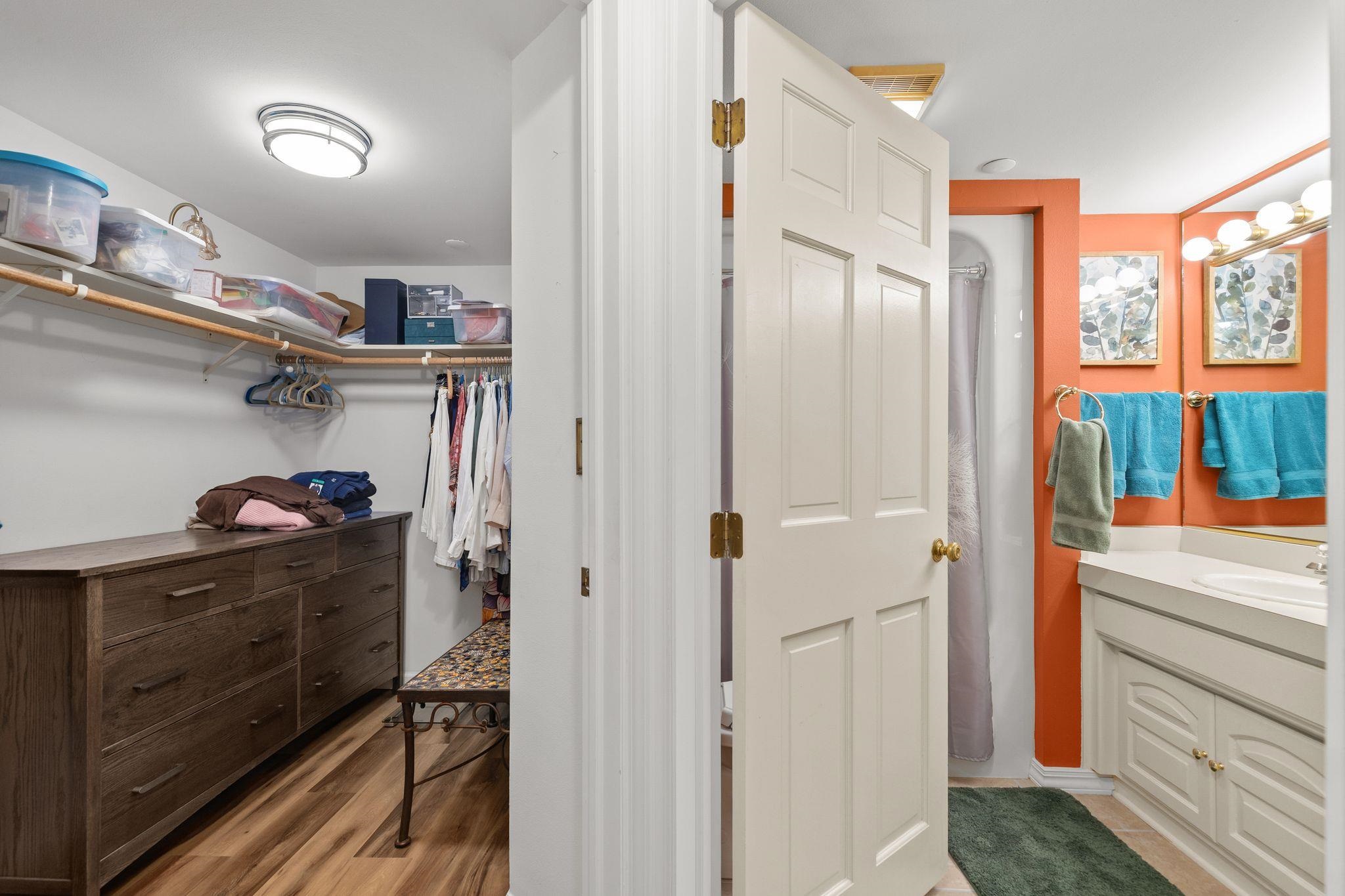 2631 NORTHERN Road Unit: 230