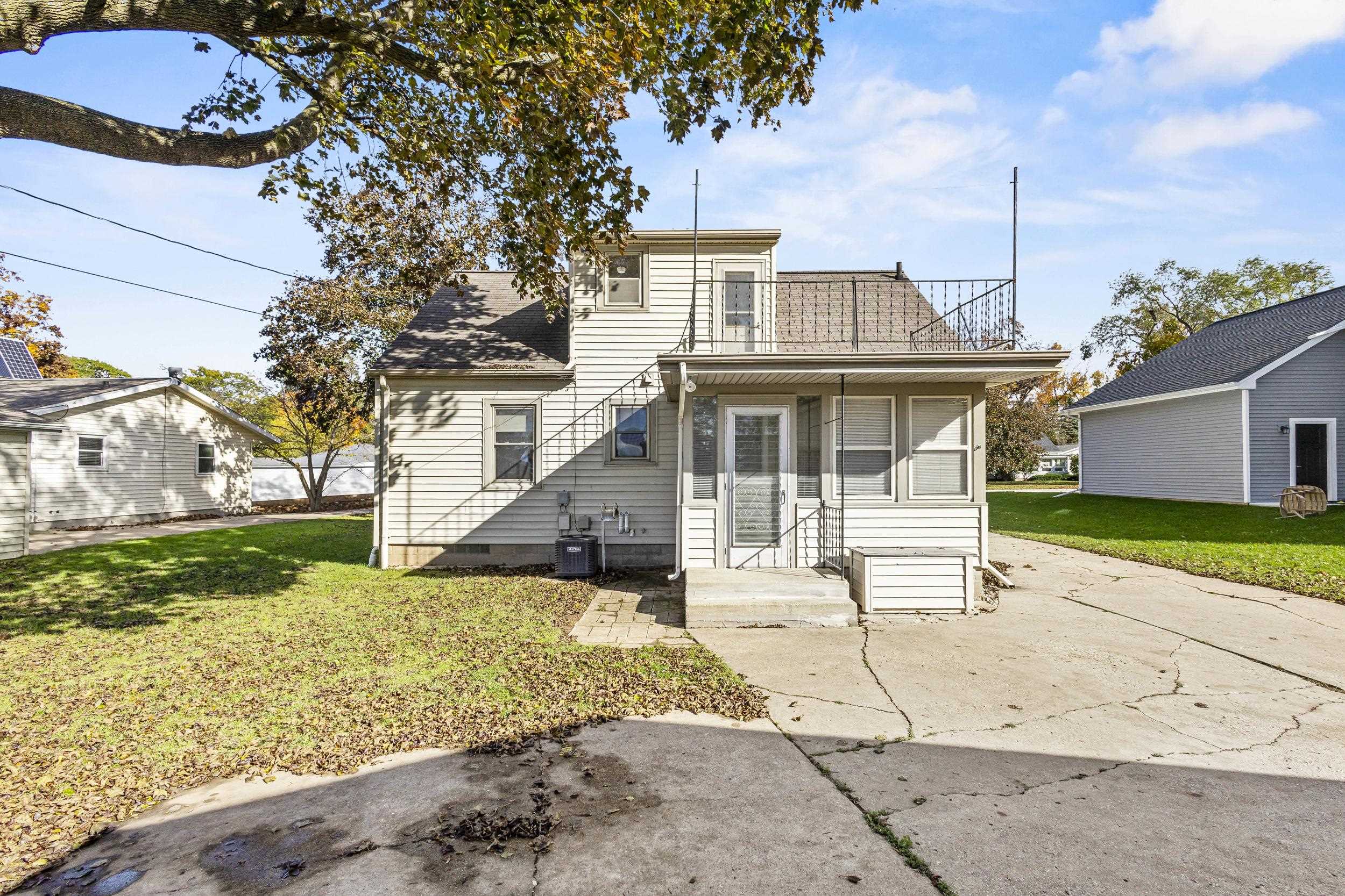 2417 GMEINER Road