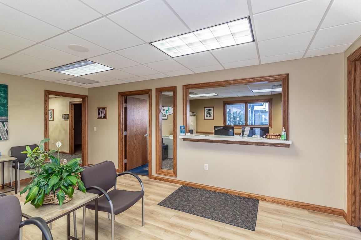 702 EISENHOWER Drive Unit: A