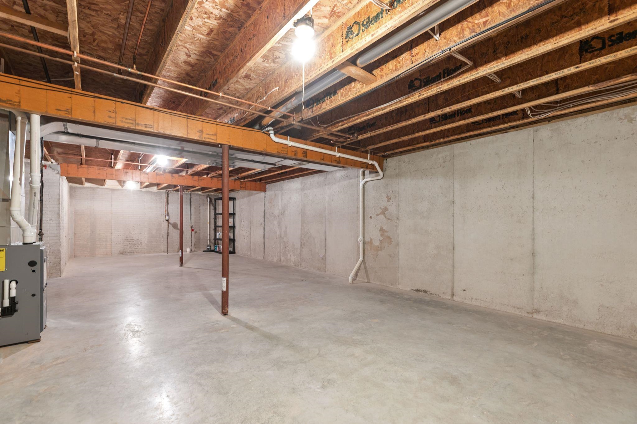 1710 S ANGELA Drive