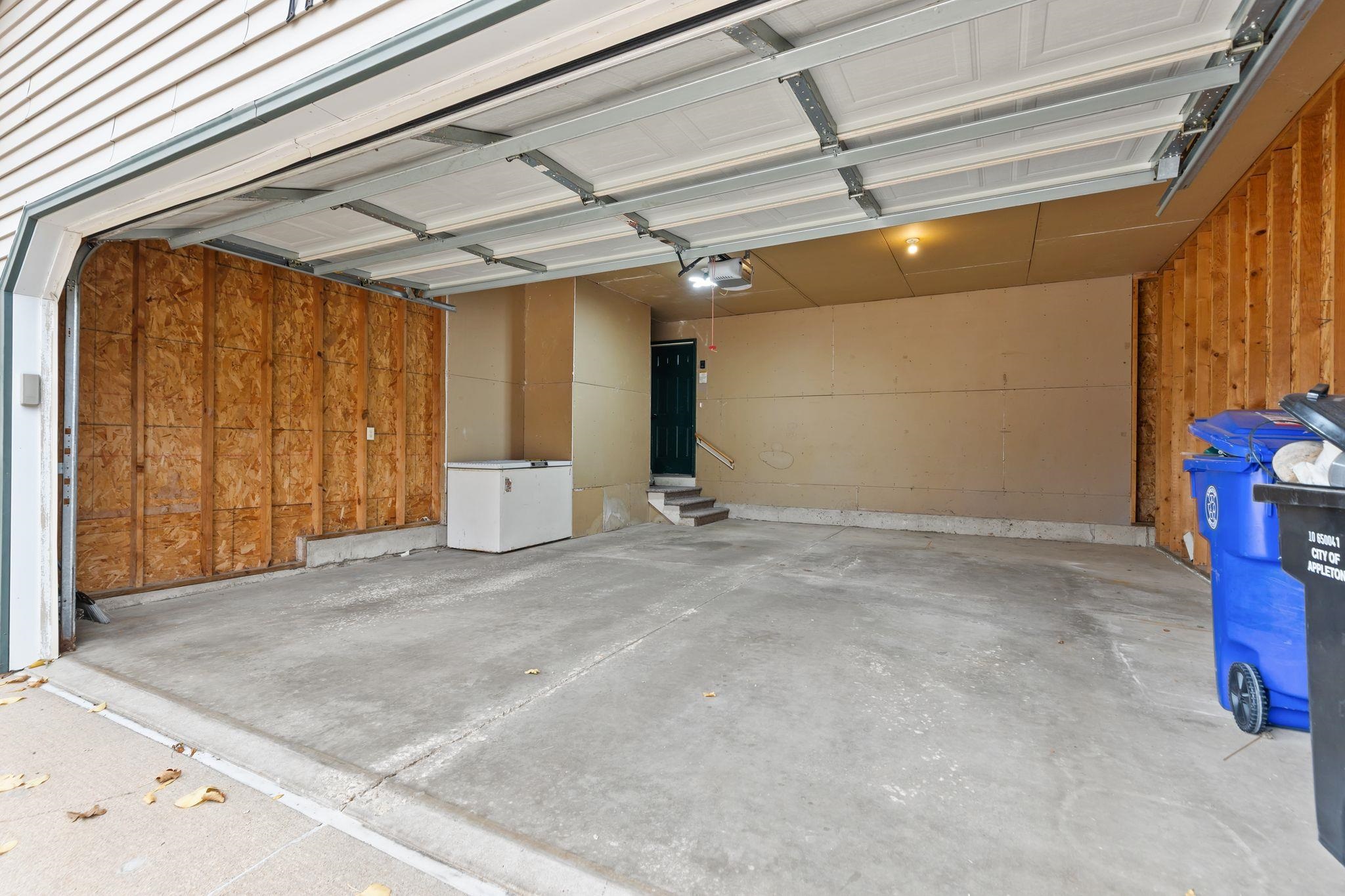 1710 S ANGELA Drive