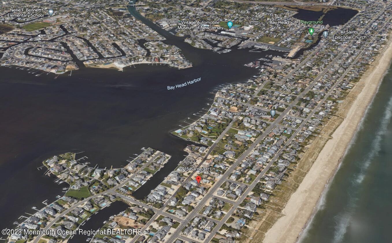 915 Barnegat Lane
