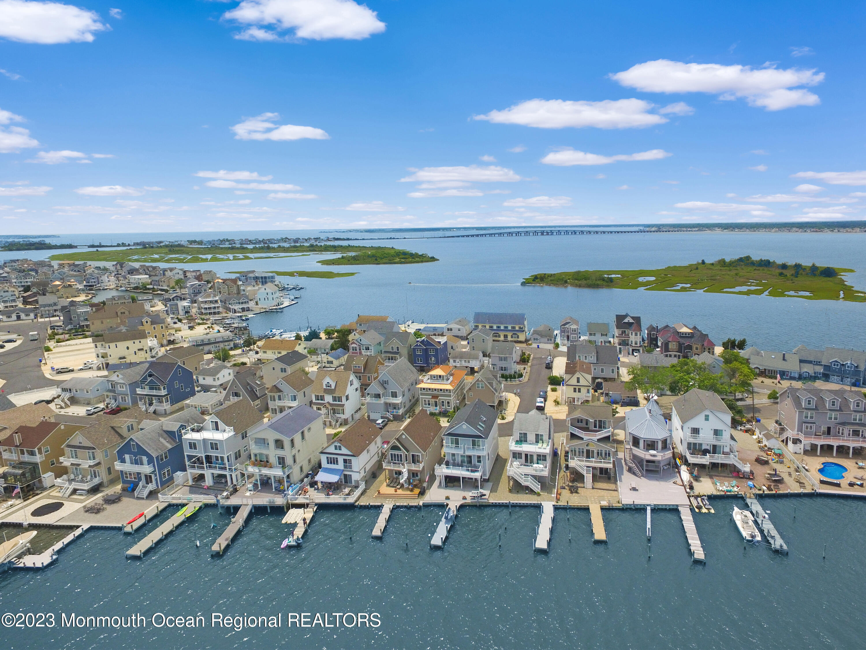 24 Harborside Drive E