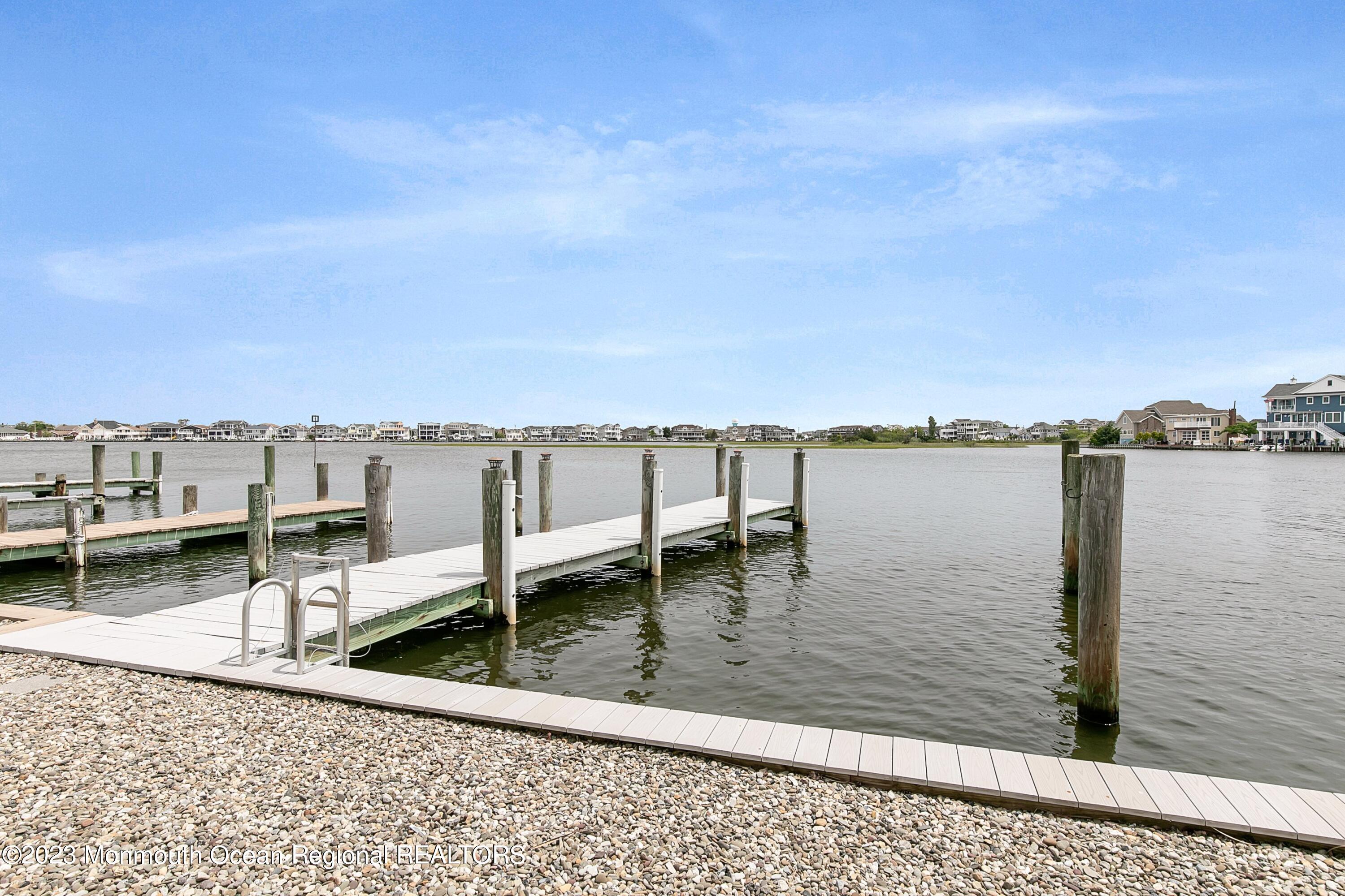 24 Harborside Drive E