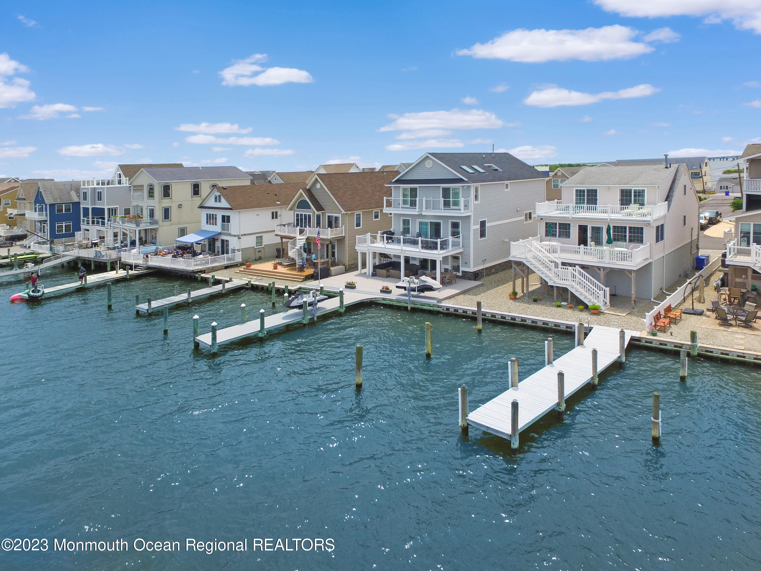 24 Harborside Drive E