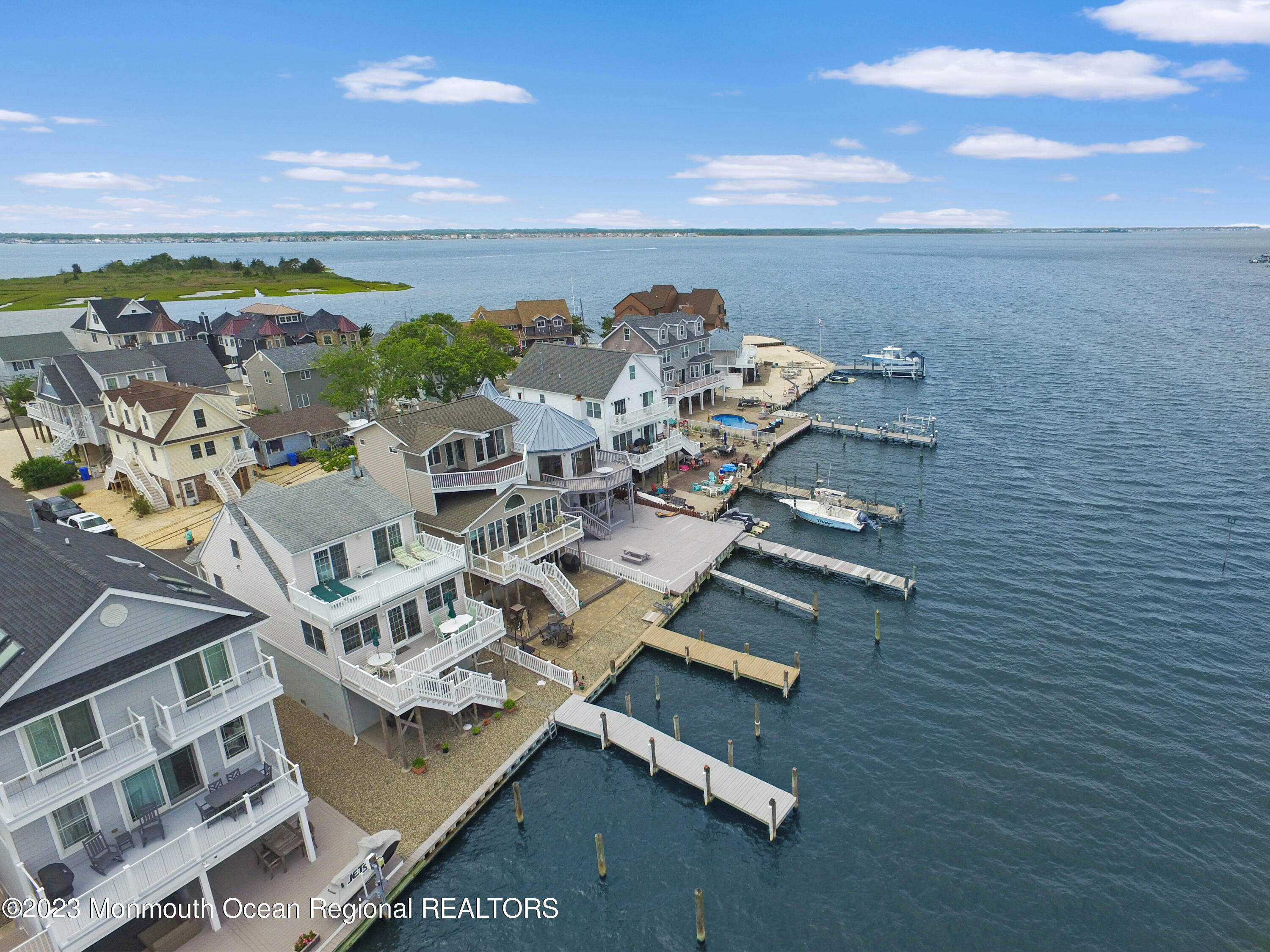 24 Harborside Drive E