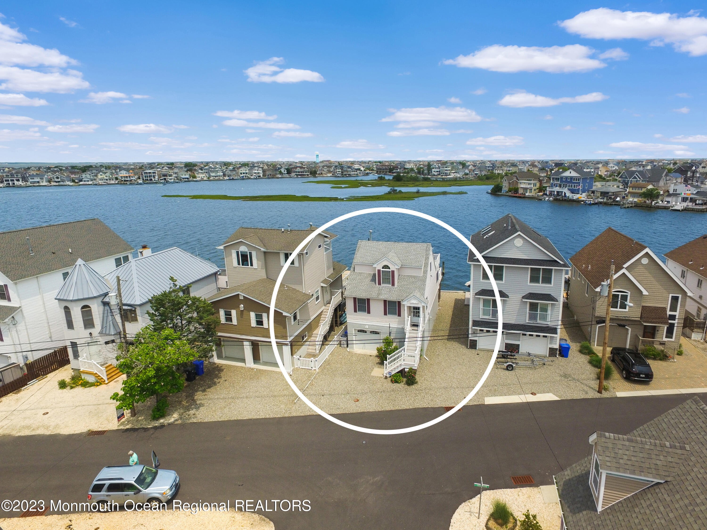 24 Harborside Drive E