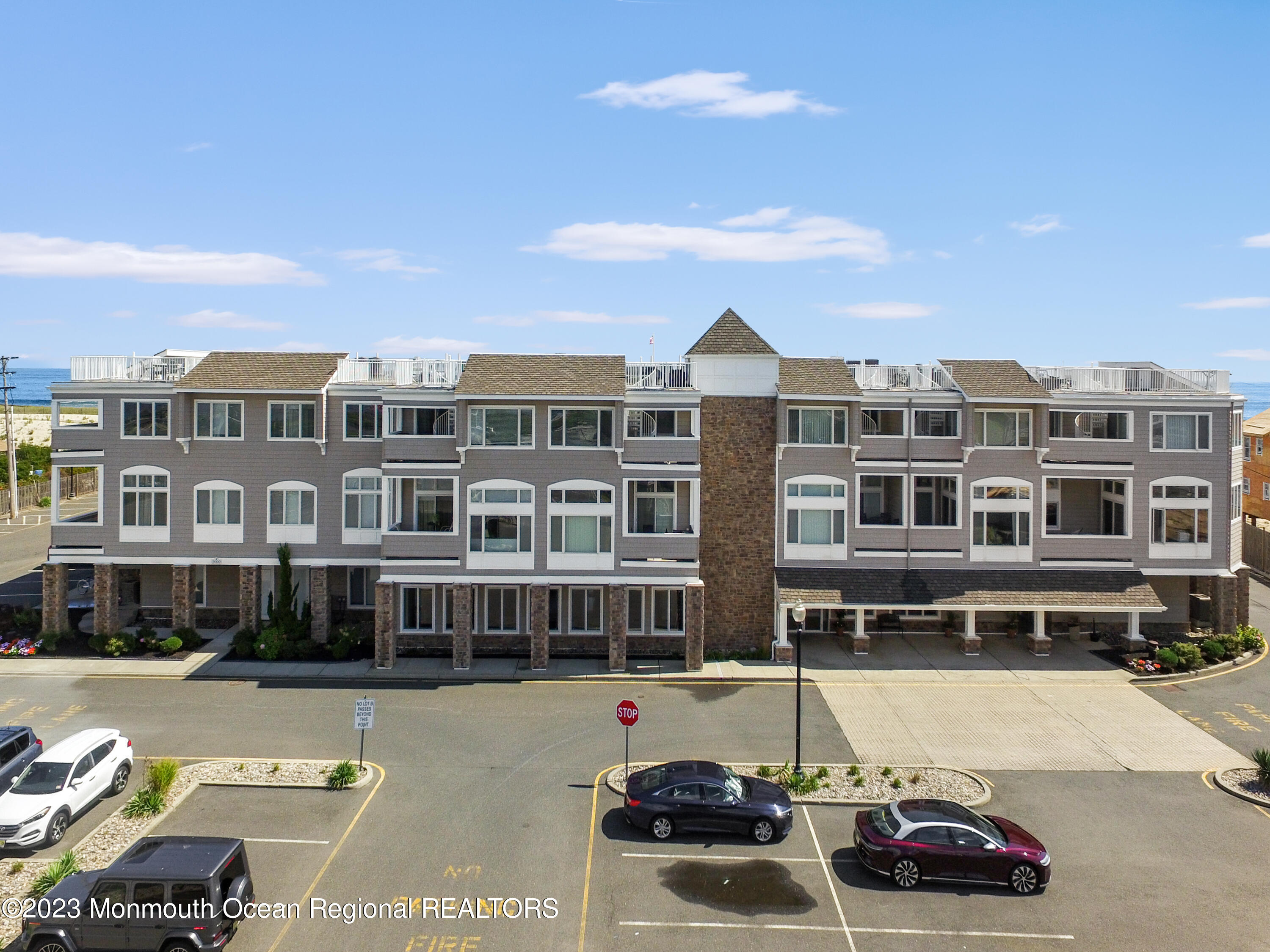 438 N Highway 35, 5309