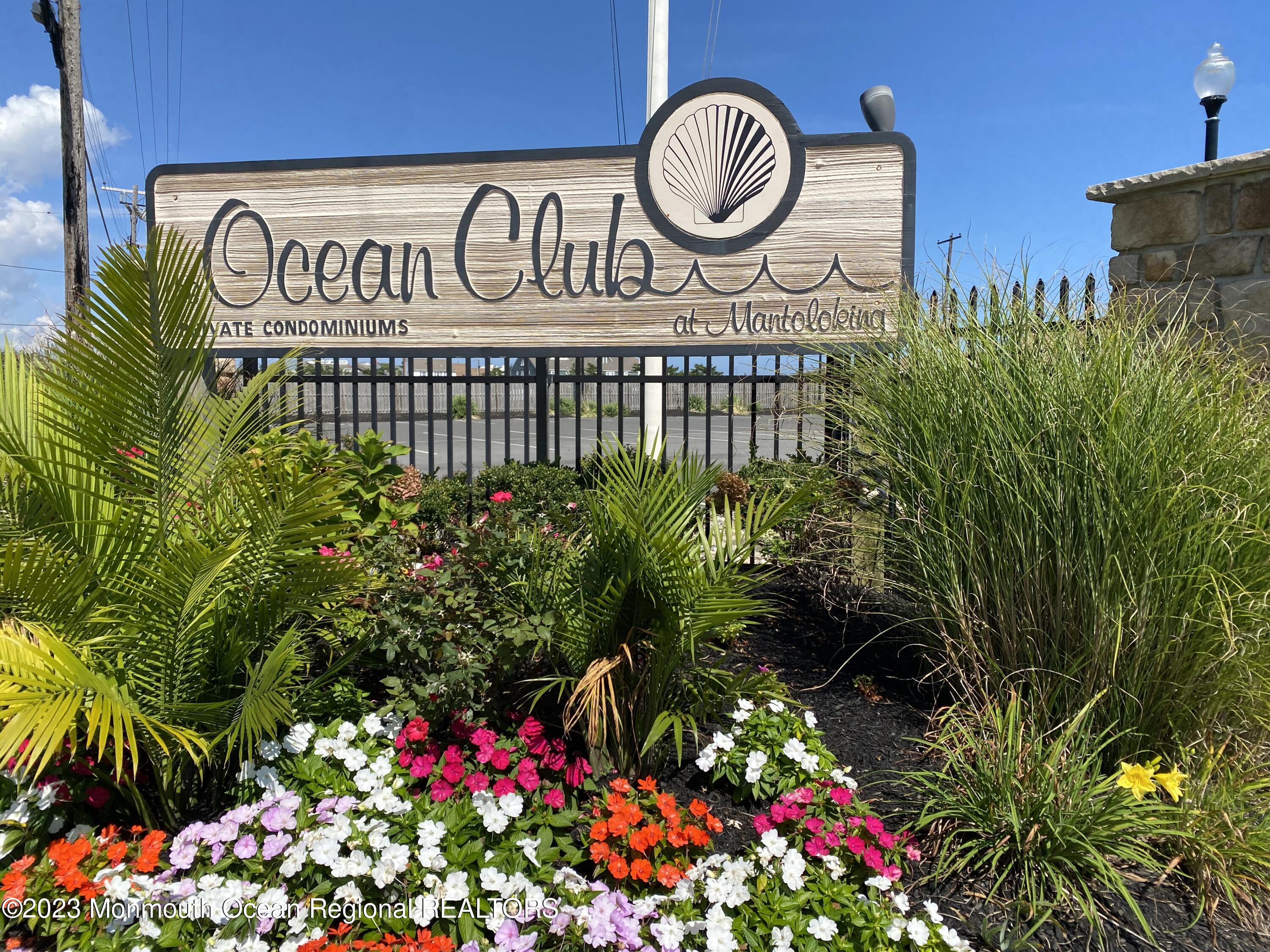 438 N Highway 35, 5309