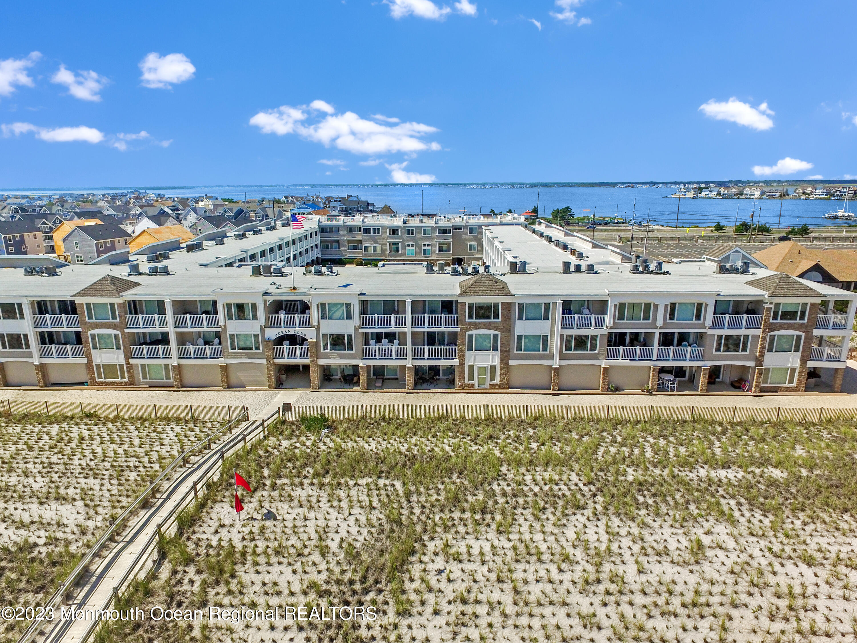 438 N Highway 35, 5309