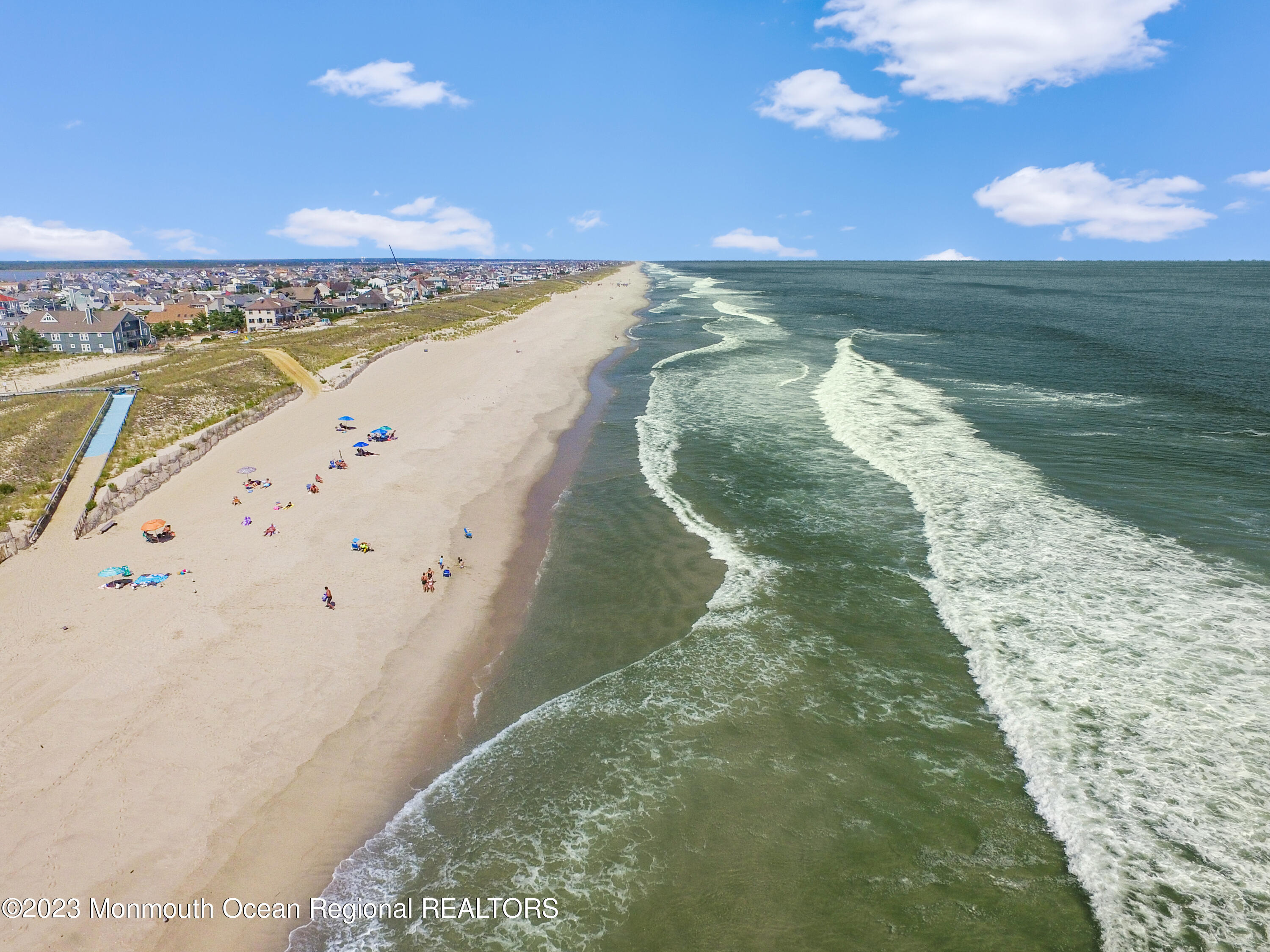 438 N Highway 35, 5309