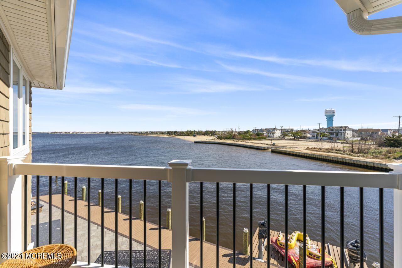 1 Pershing Boulevard