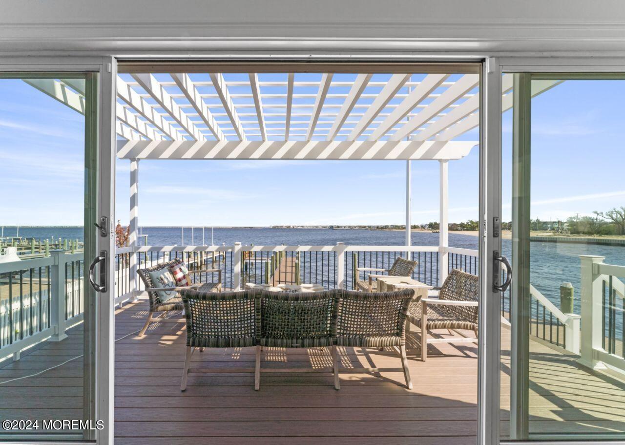 1 Pershing Boulevard