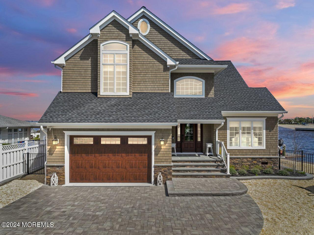 1 Pershing Boulevard