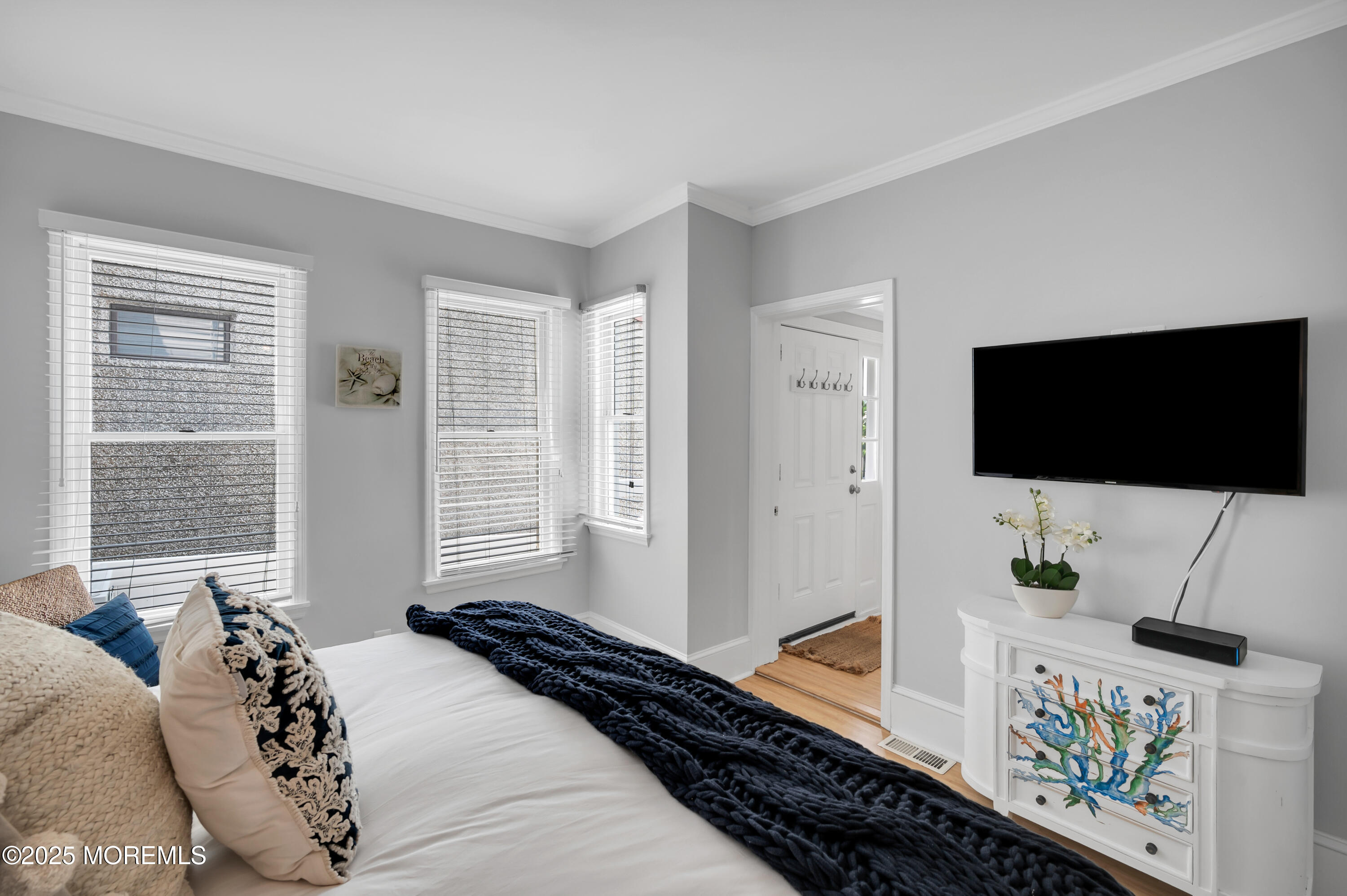 512 Main Avenue, #4 SUMMER Unit: #4  SUMMER