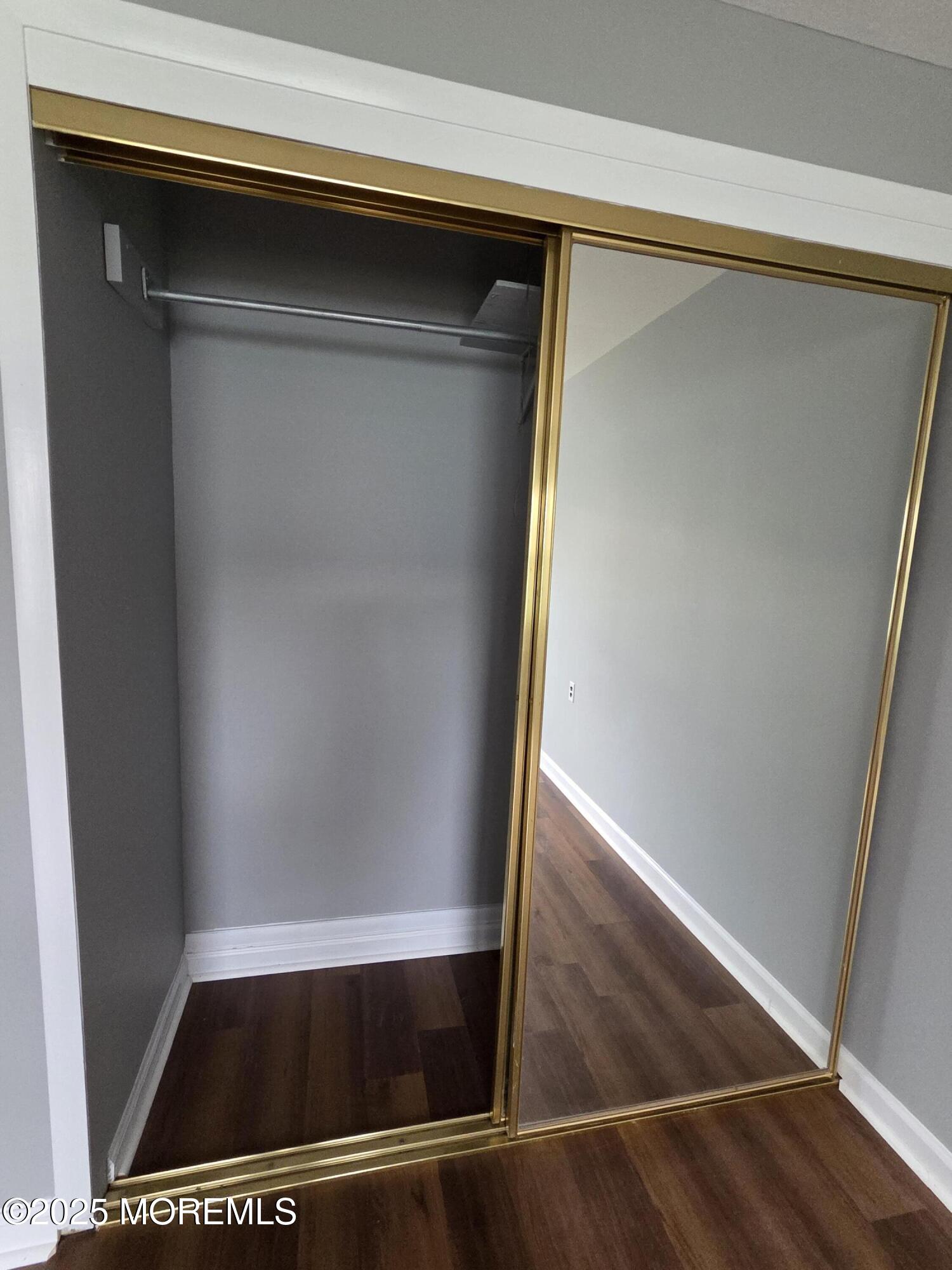 96 Edinburgh Lane, F