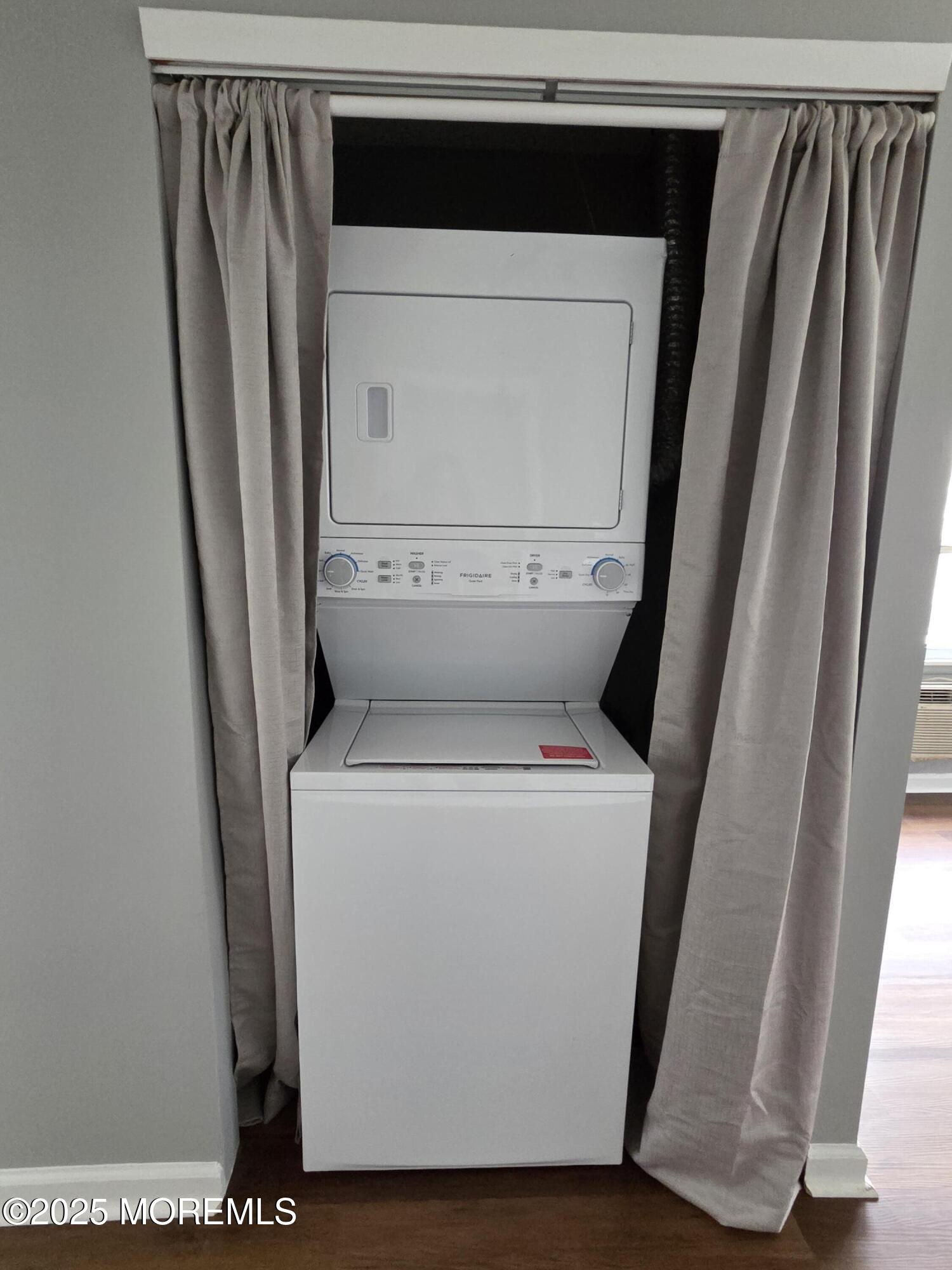 96 Edinburgh Lane, F