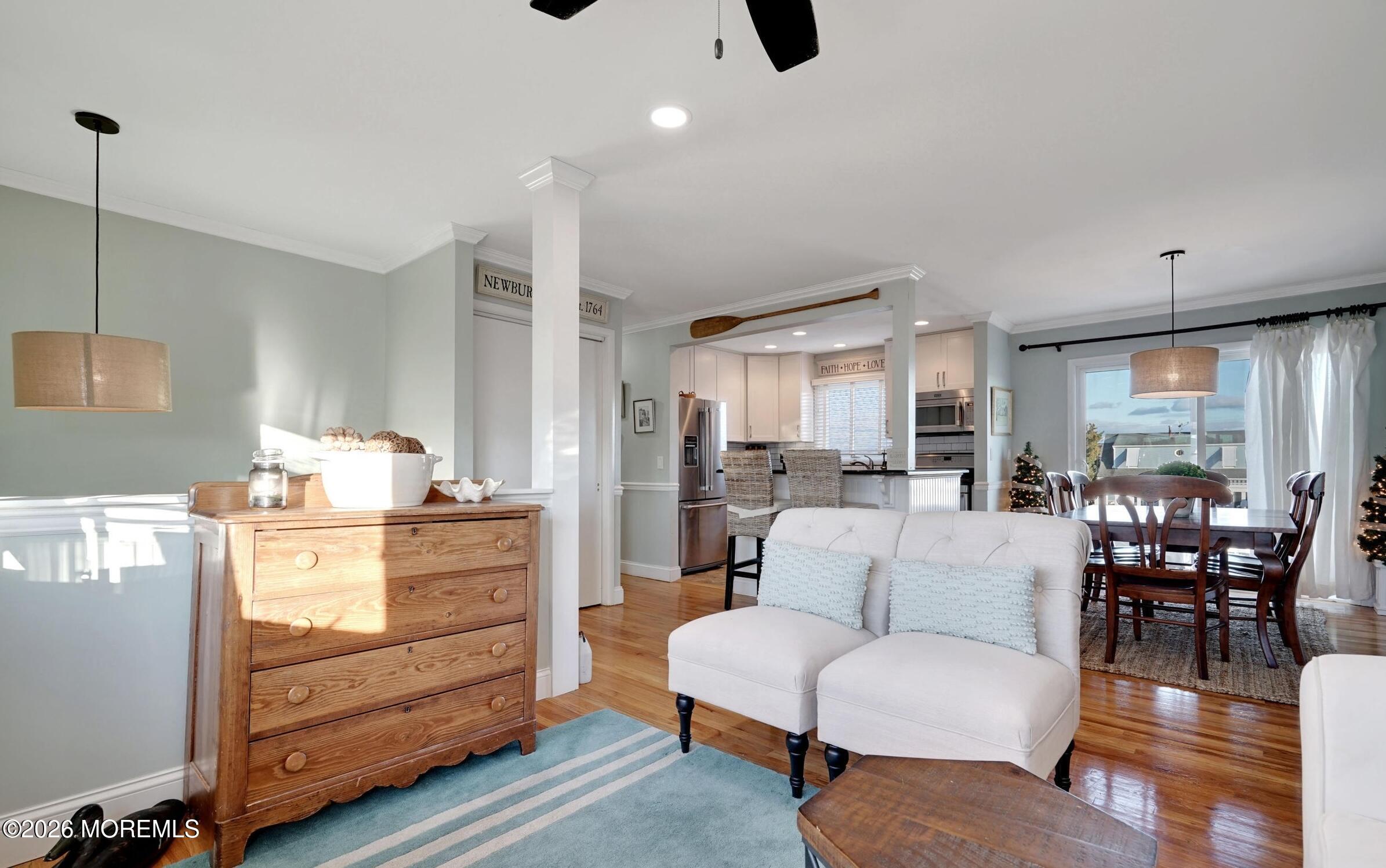 71 Ronald Avenue S