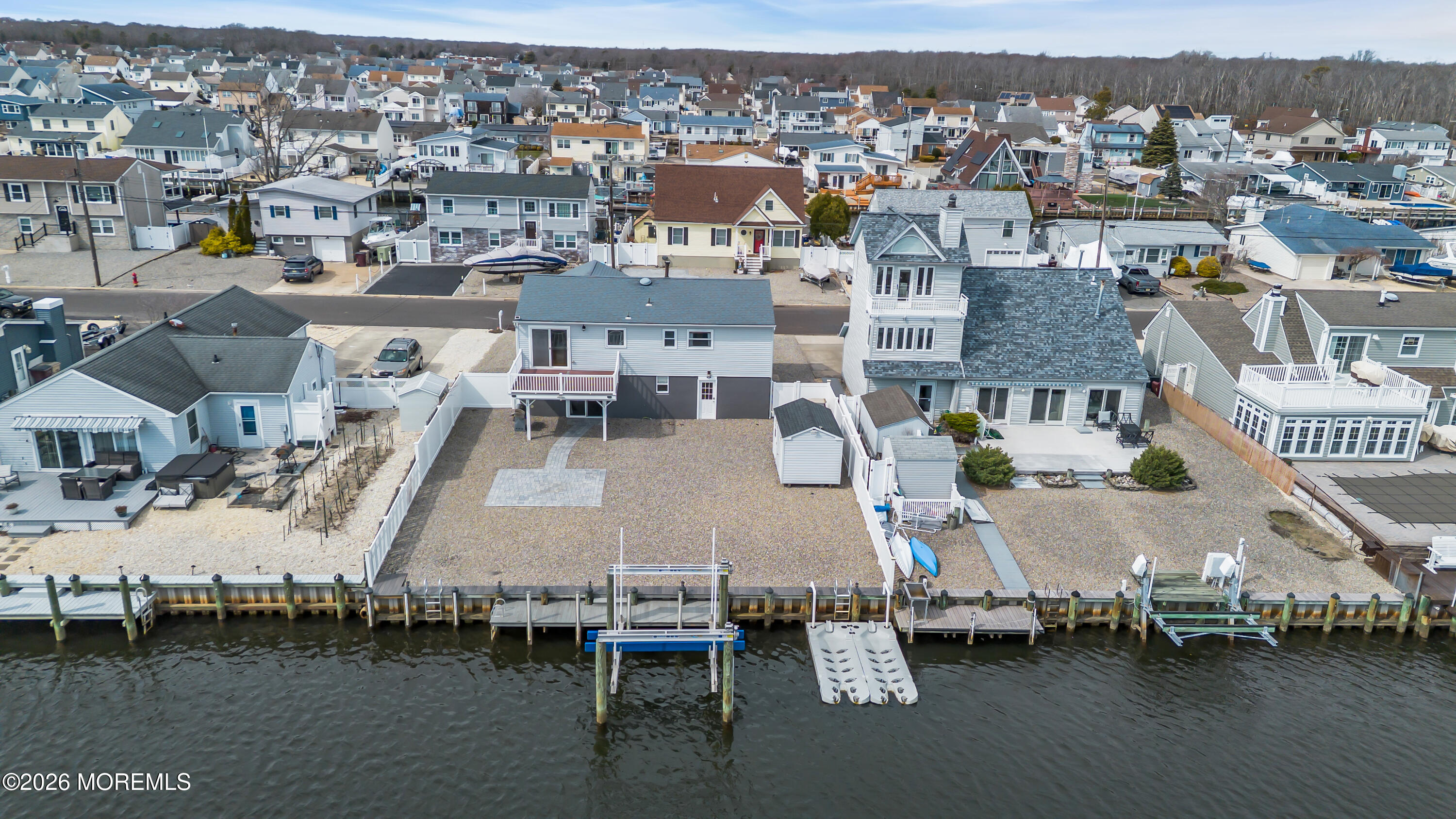 71 Ronald Avenue S