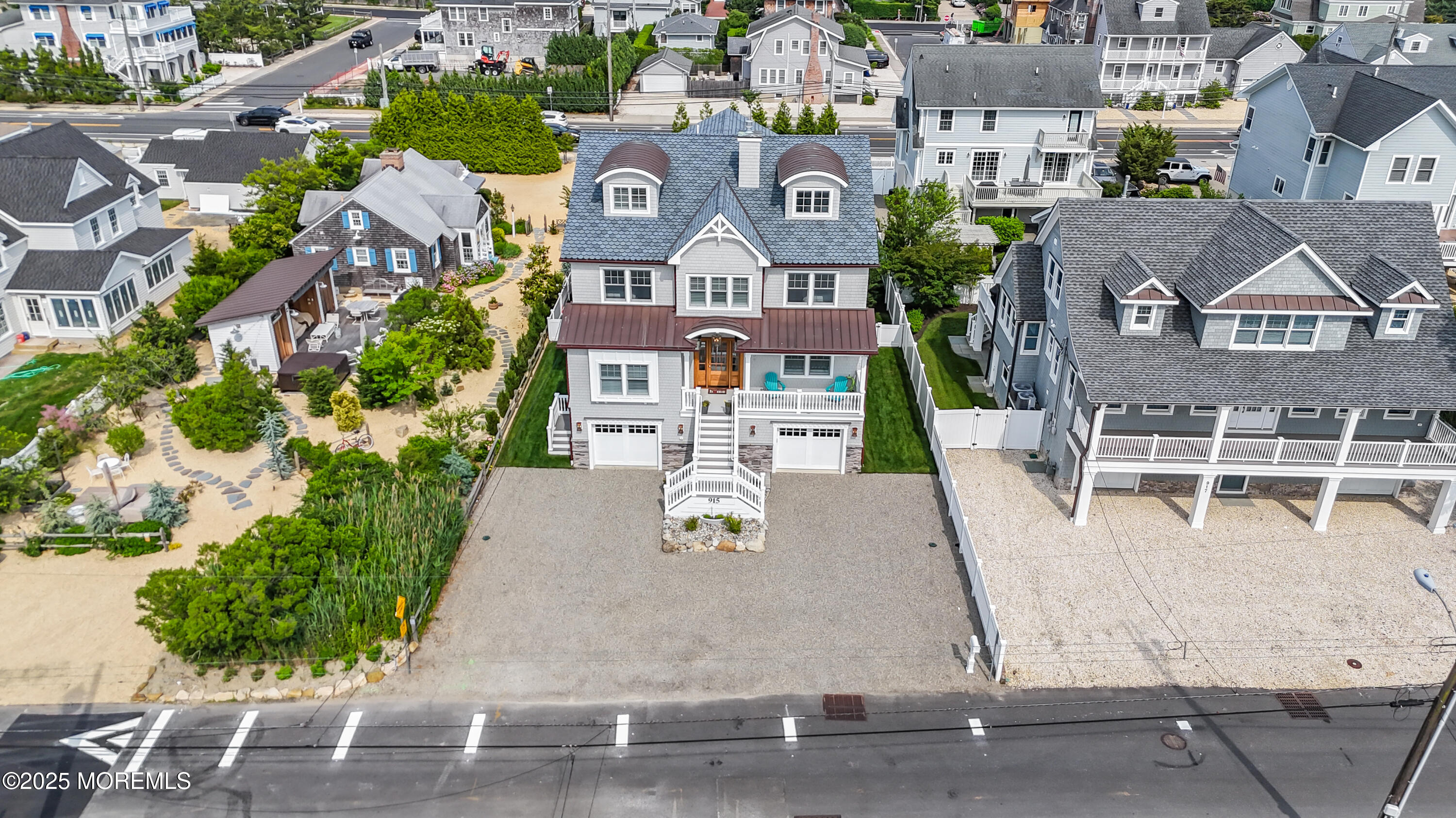 915 Barnegat Lane