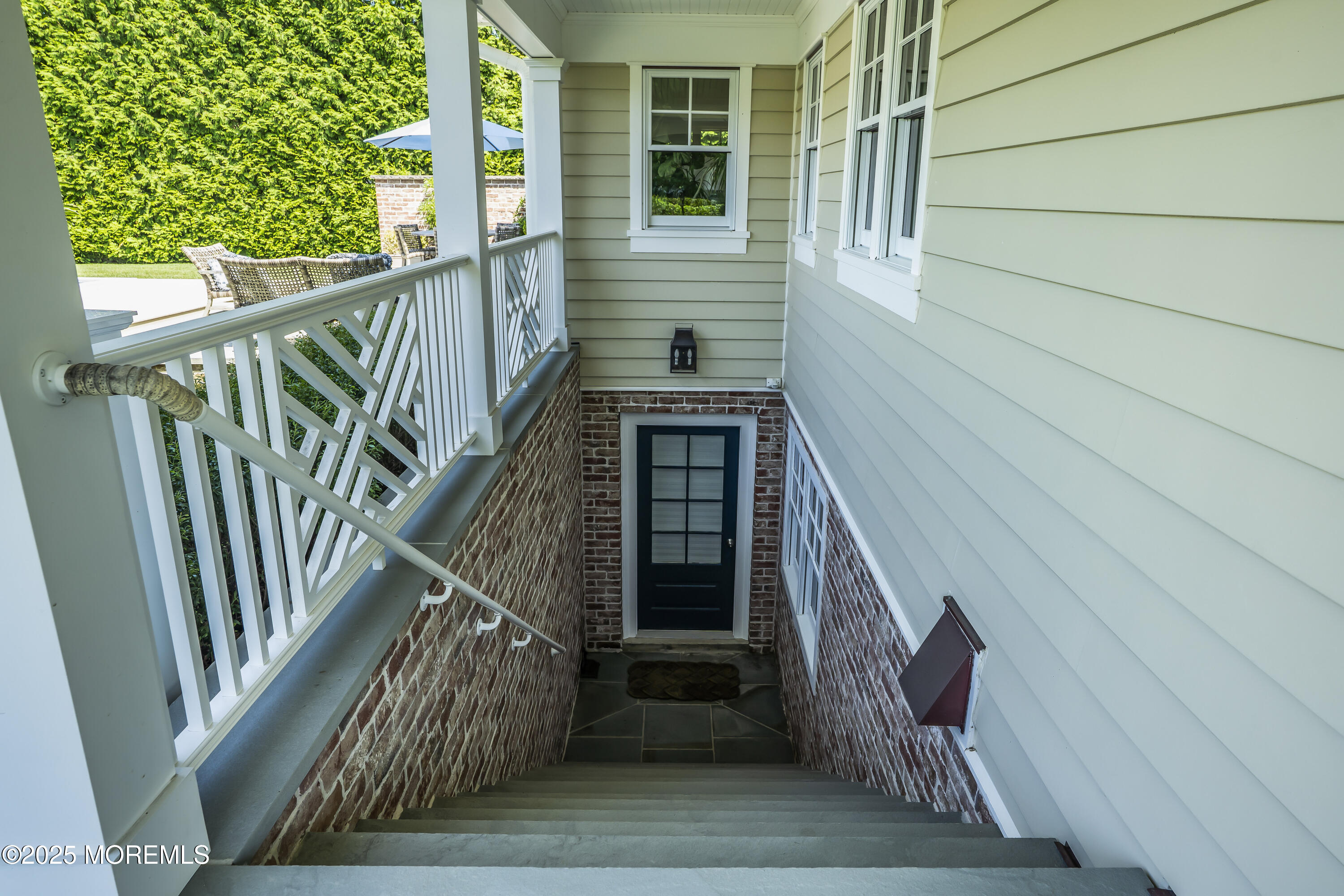 118 Warren Avenue
