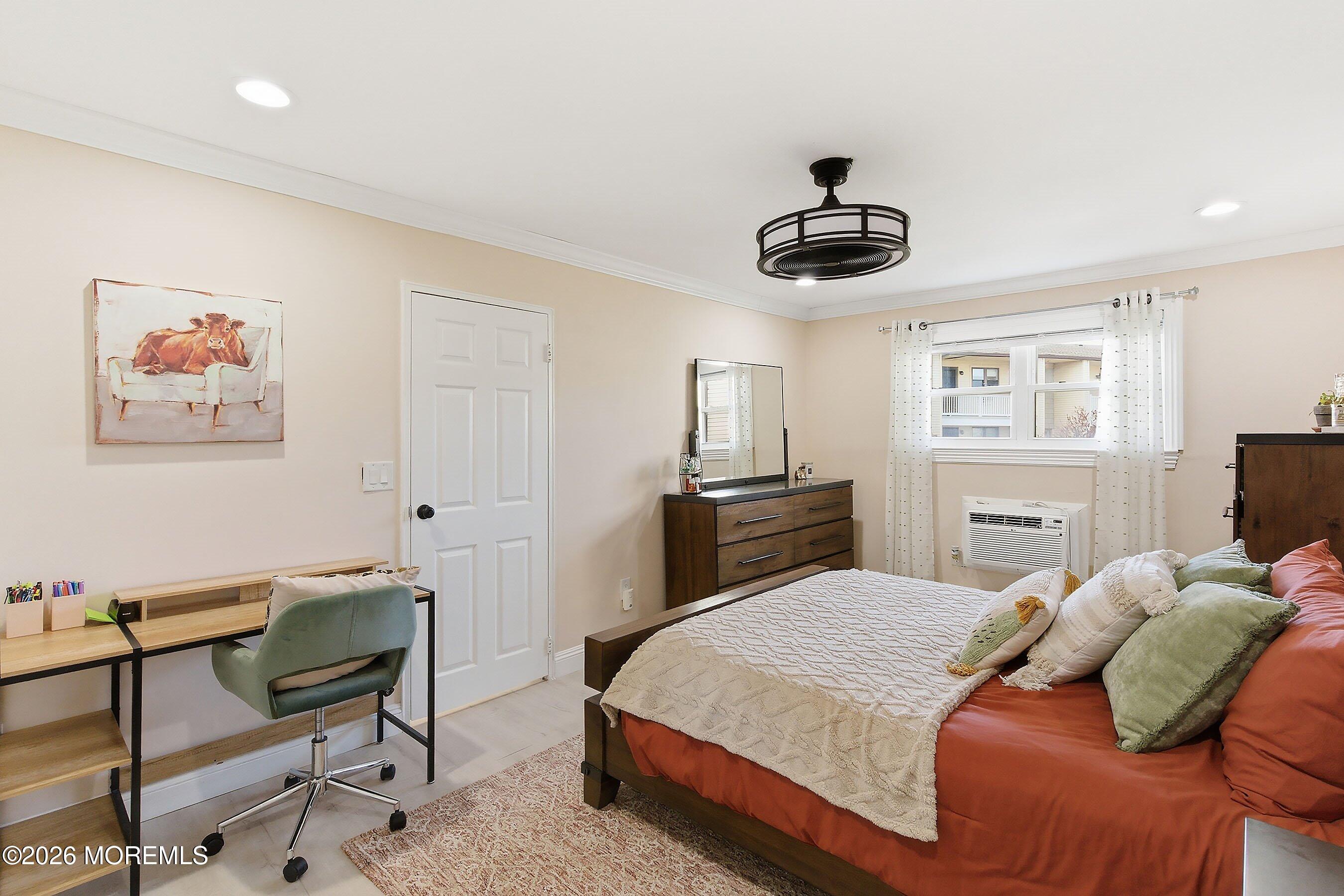 35 Wharfside Drive
