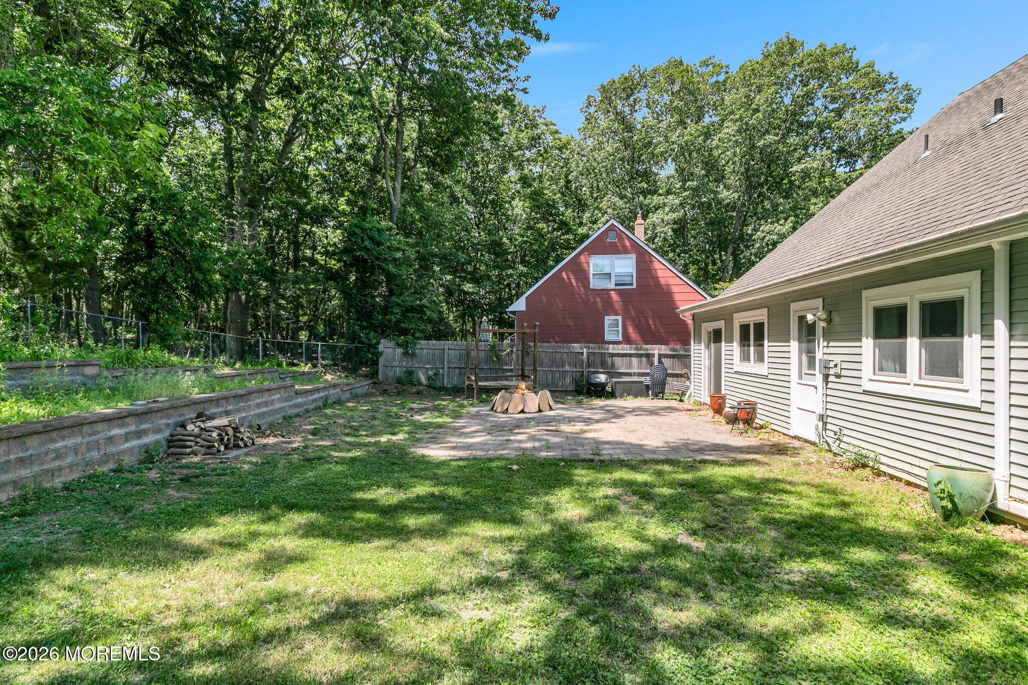 35 Lisa Drive